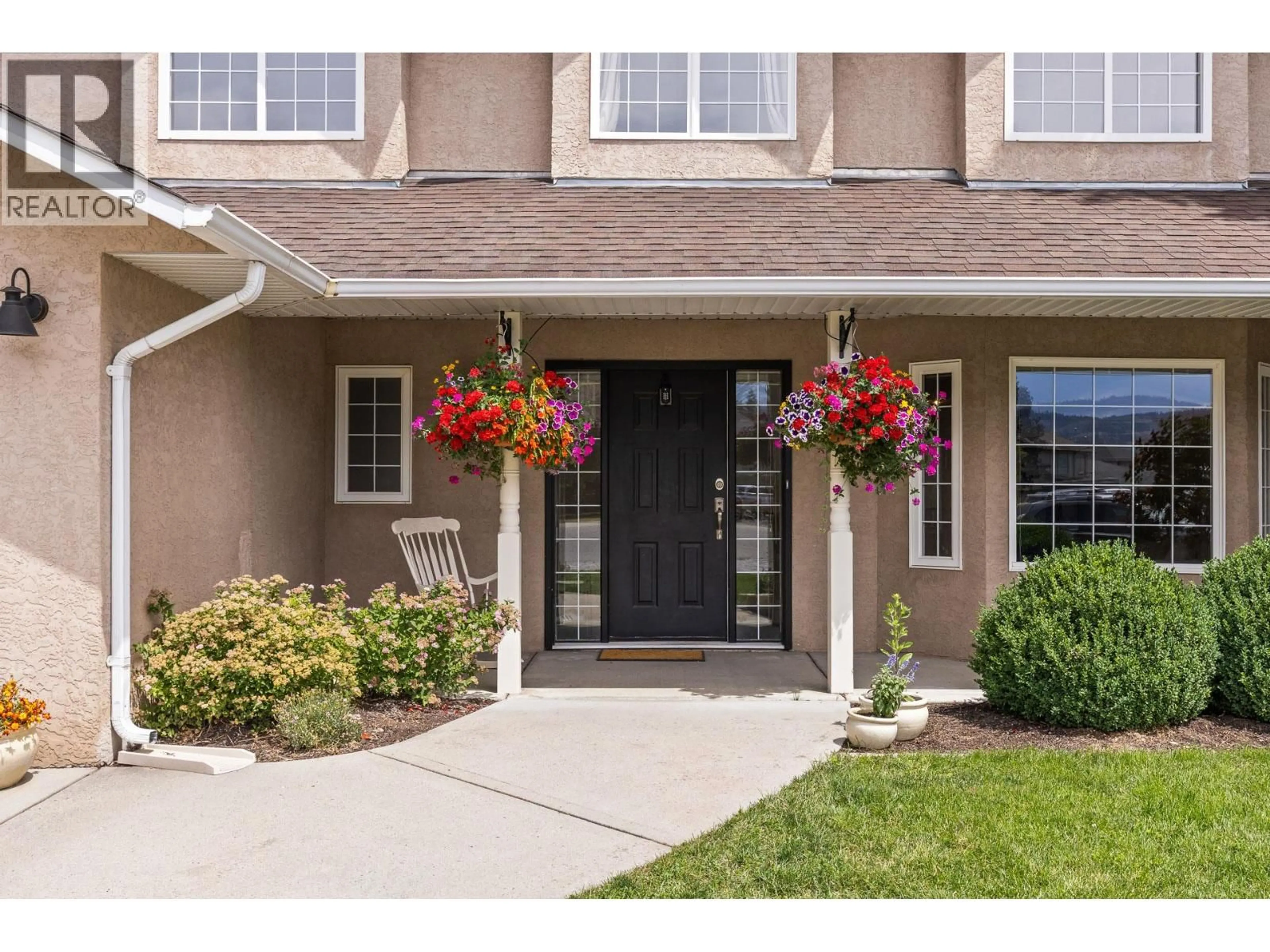 Indoor entryway for 2431 ASQUITH COURT, West Kelowna British Columbia V4T2P6