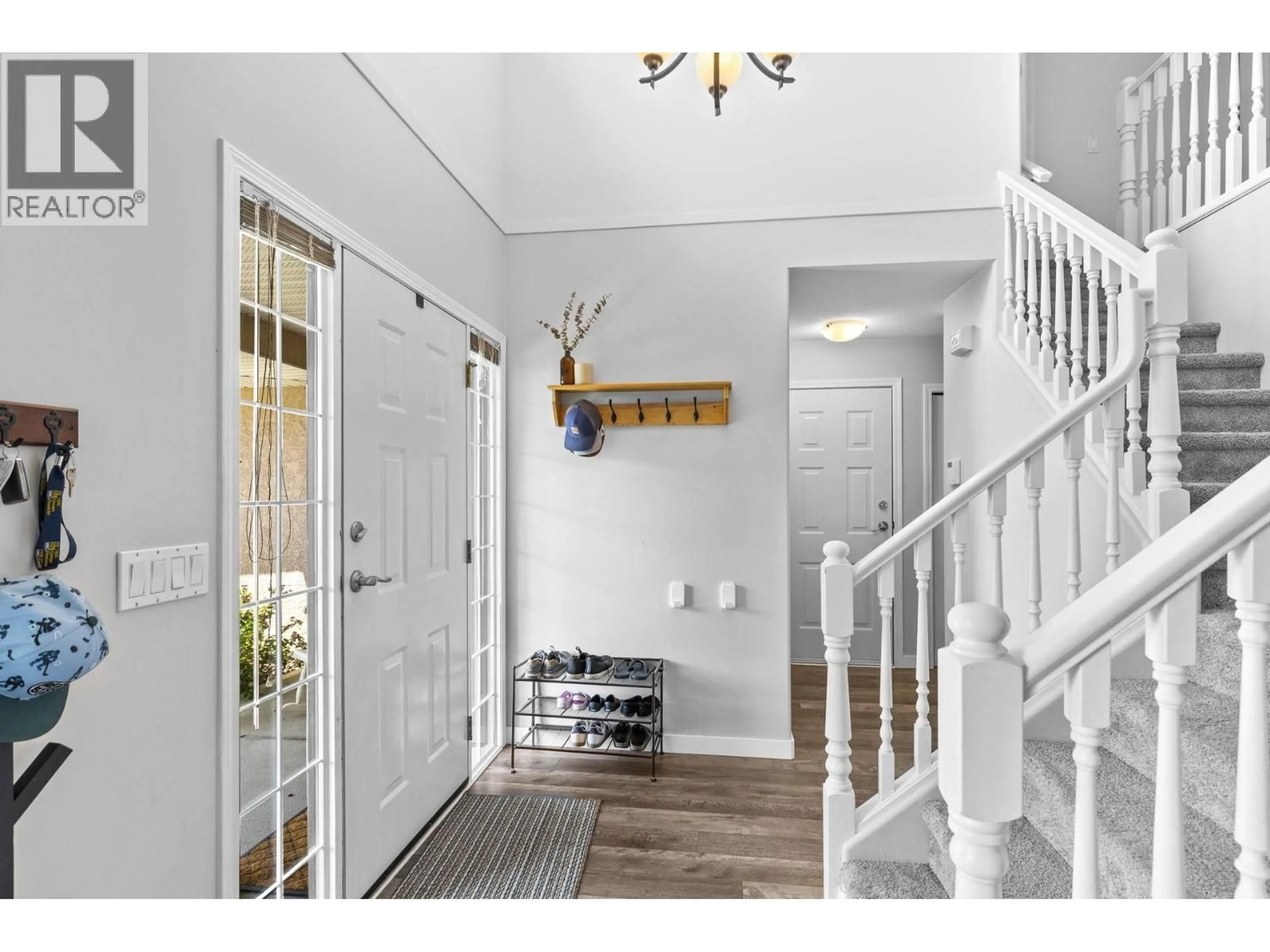 Indoor entryway for 2431 ASQUITH COURT, West Kelowna British Columbia V4T2P6