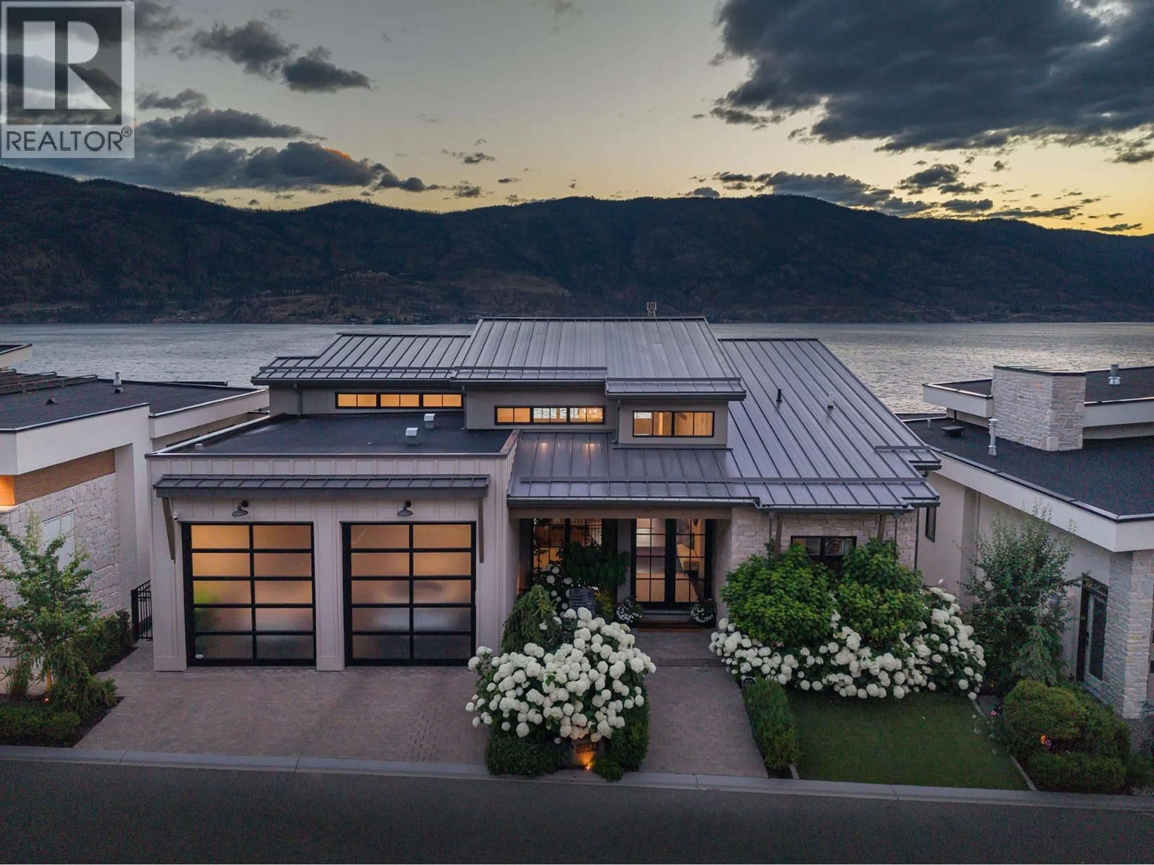 Unknown for 3448 ARROWROOT DRIVE, Kelowna British Columbia V1V3G2
