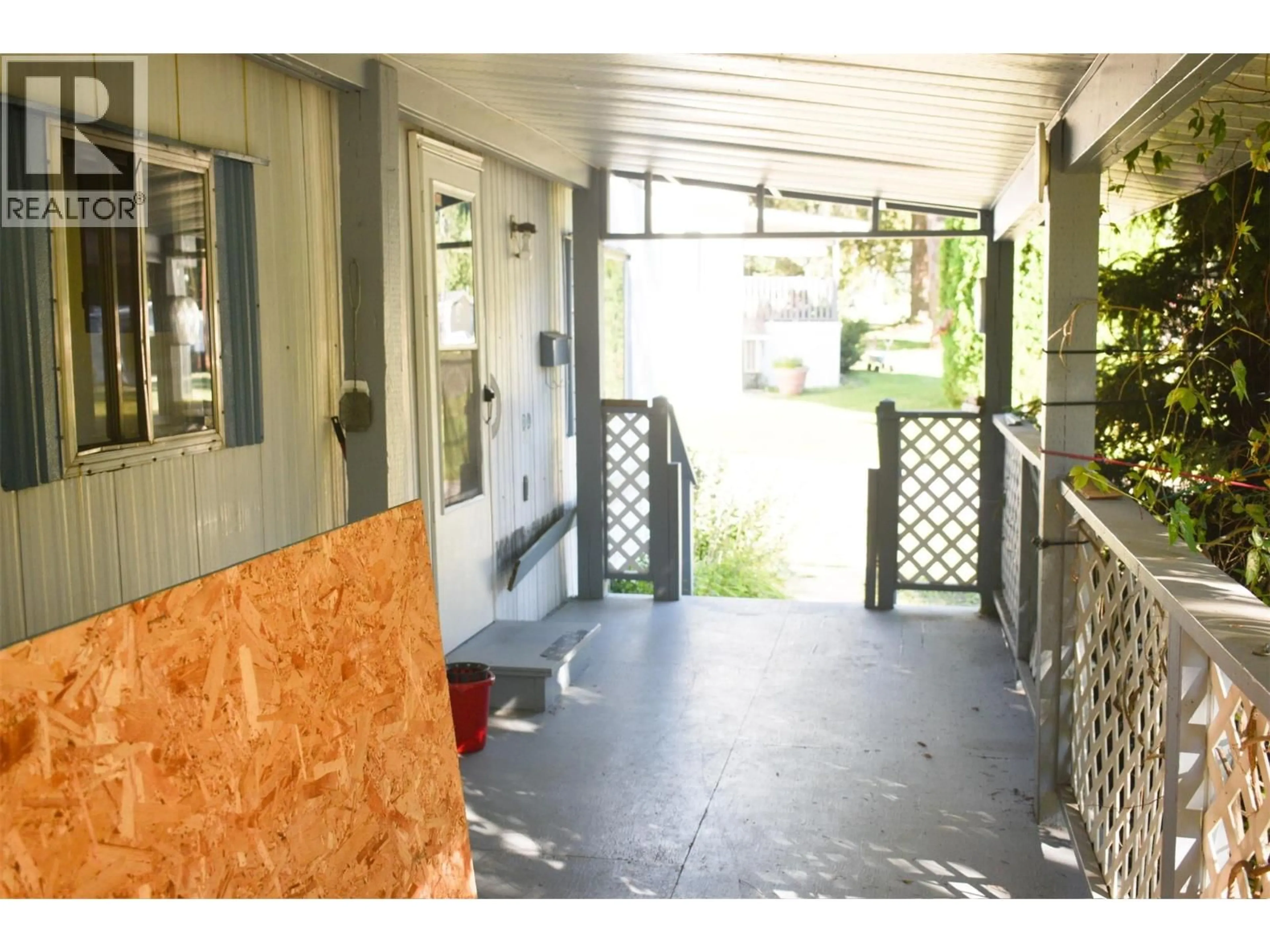 Unknown for 1 - 150 TAMARAC AVENUE, Fruitvale British Columbia V0G1L1