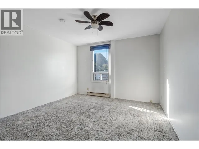 10110 MAIN STREET, Summerland 5