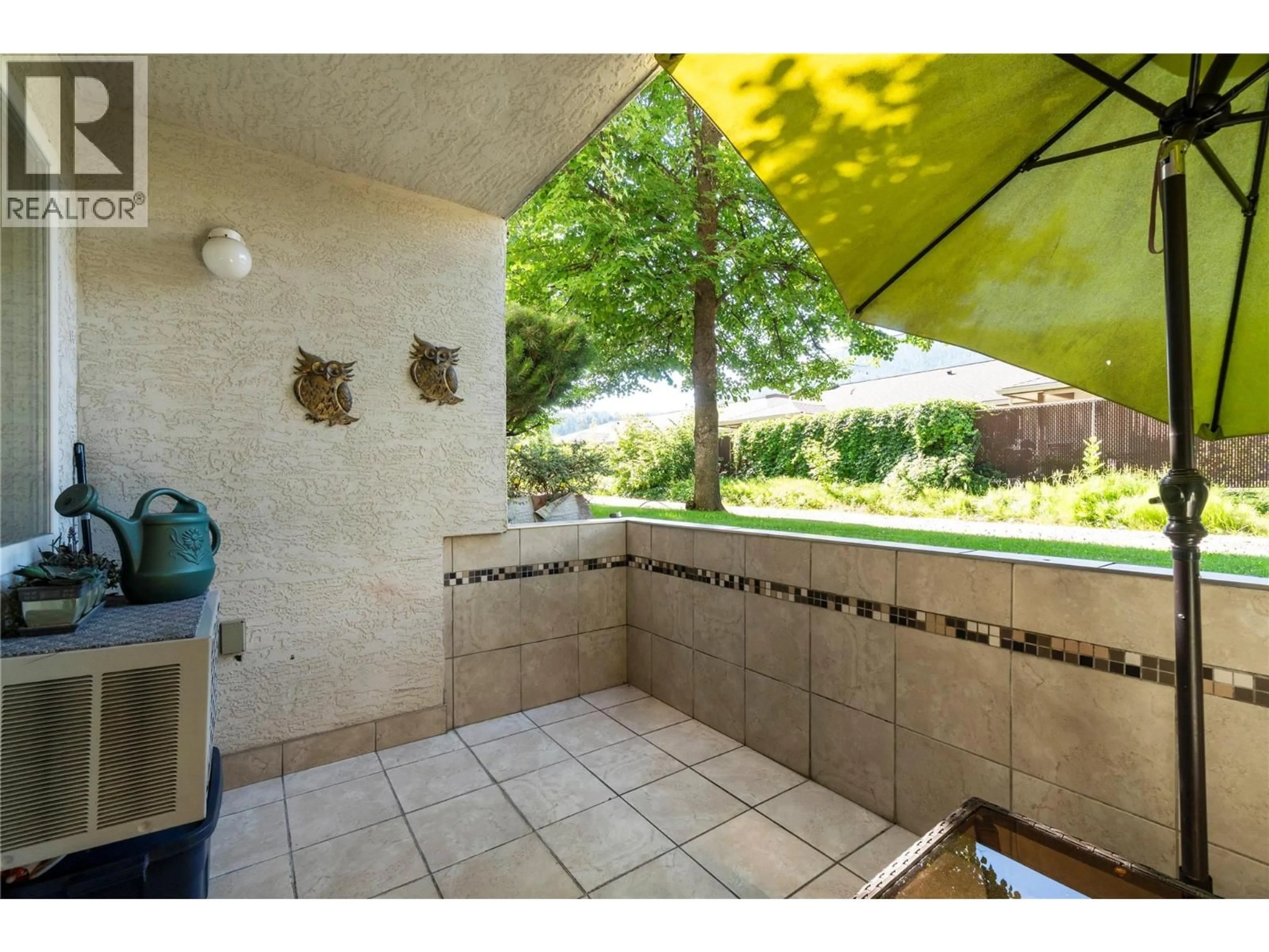 Patio, unknown for 101 - 650 3RD STREET SOUTHWEST, Salmon Arm British Columbia V1E1P6