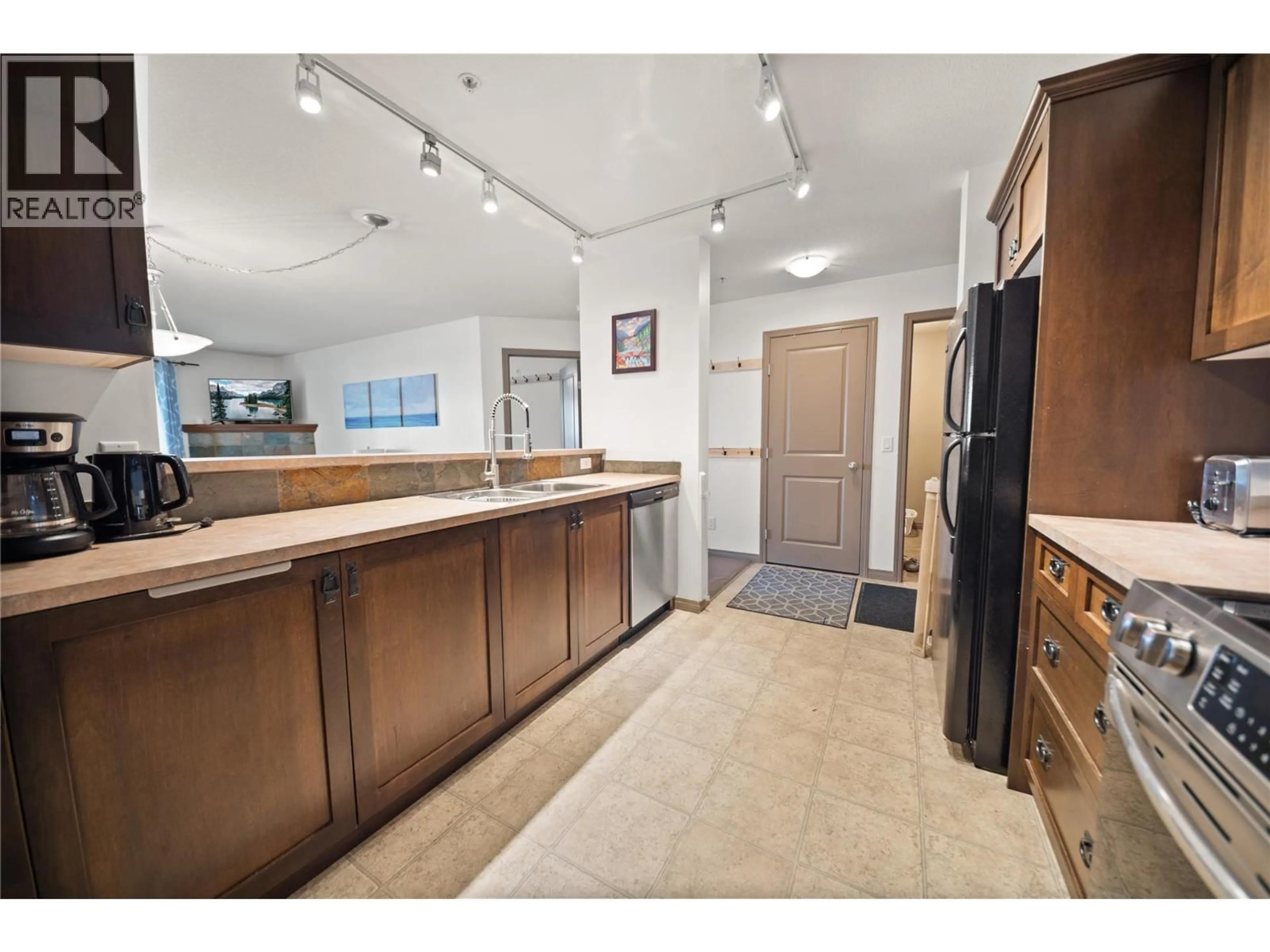 Unknown for 1105 - 4884 STANLEY STREET, Radium Hot Springs British Columbia V0A1M0