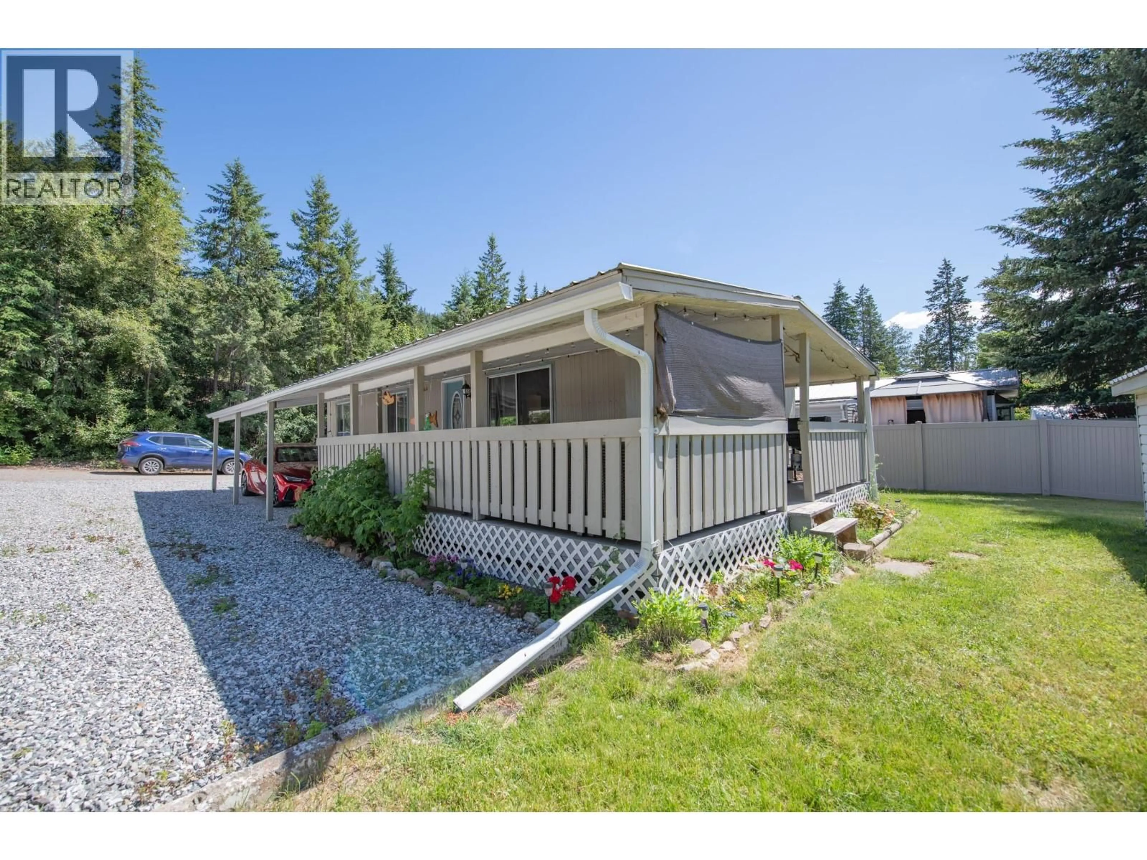 Home with vinyl exterior material, unknown for 42 - 844 HUTLEY ROAD, Armstrong British Columbia V0E1B7