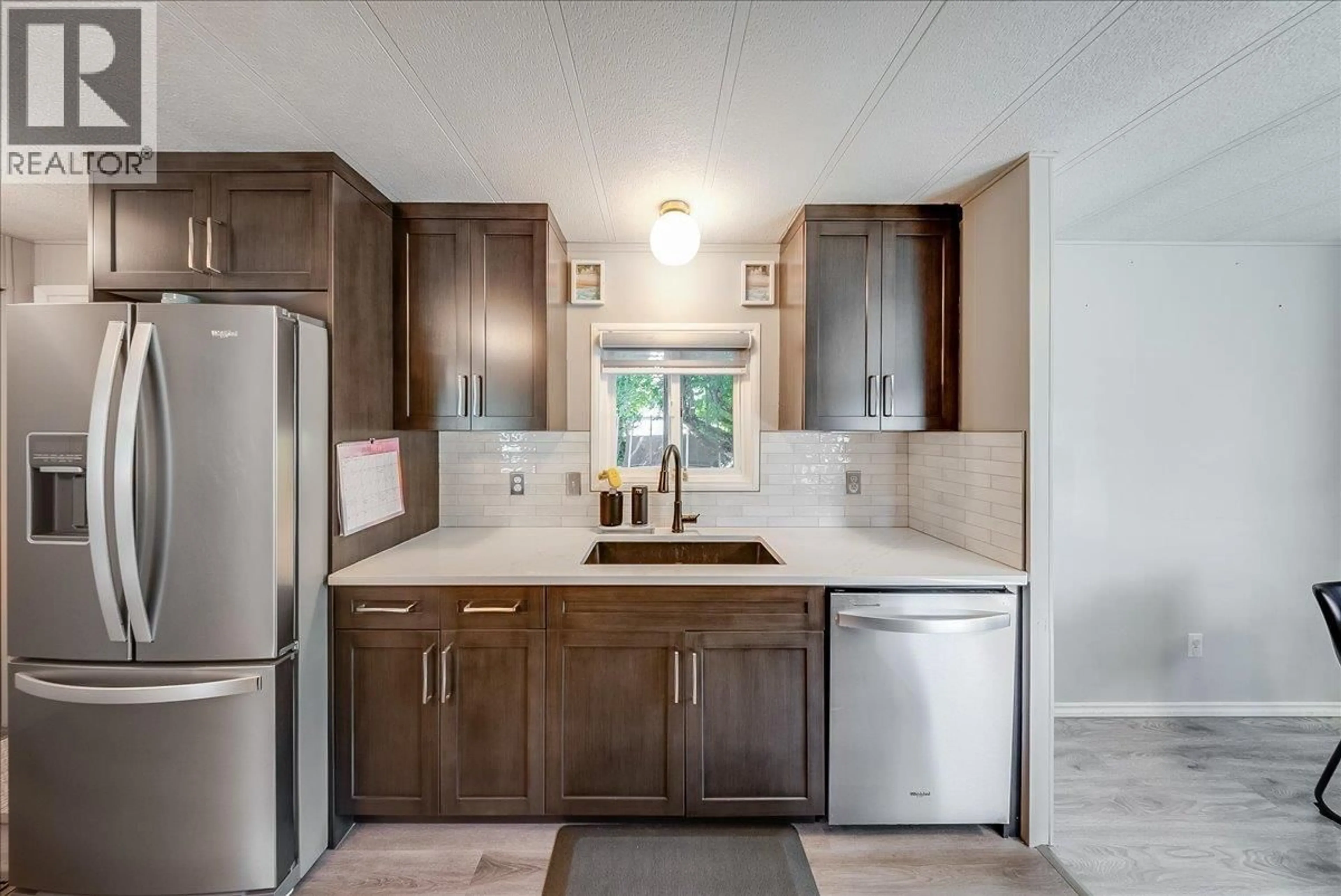 Unknown for 17 DAVIS AVENUE, Fruitvale British Columbia V0G1L0