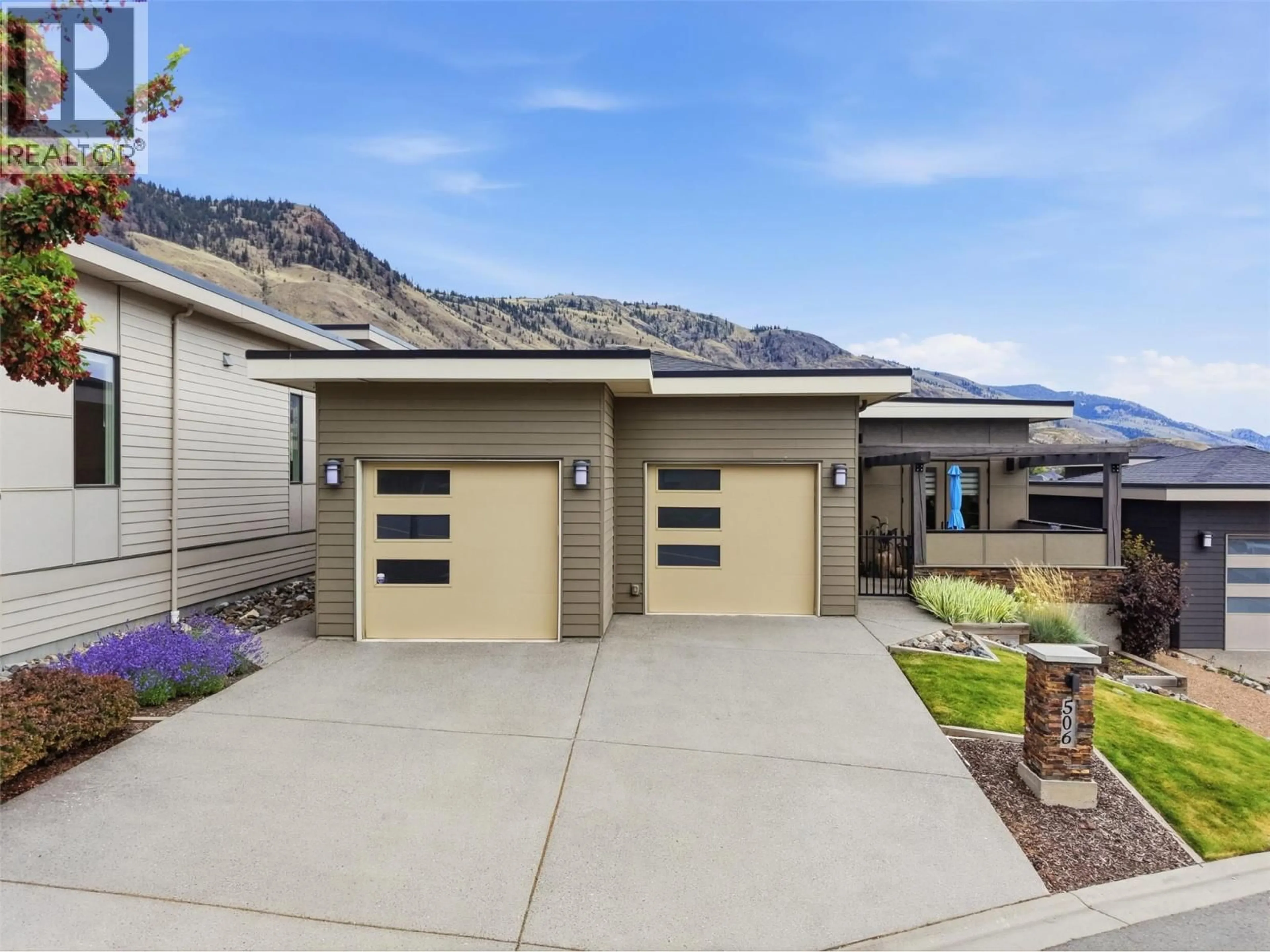 Home with vinyl exterior material, mountain view for 506 POINTE PLACE, Kamloops British Columbia V2H0C1