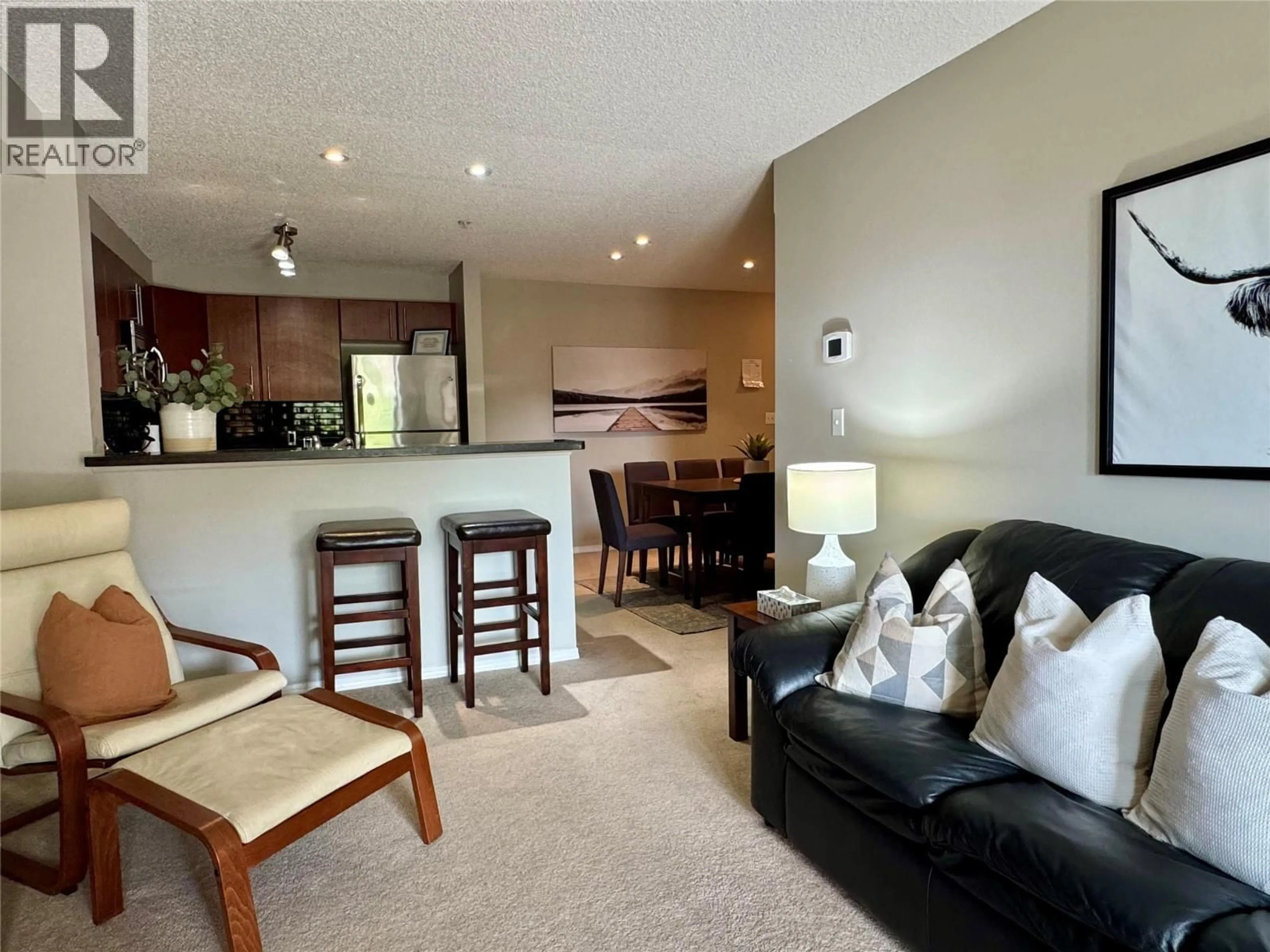 Living room with furniture, unknown for 3118 - 205 THIRD AVENUE, Invermere British Columbia V0A1K7