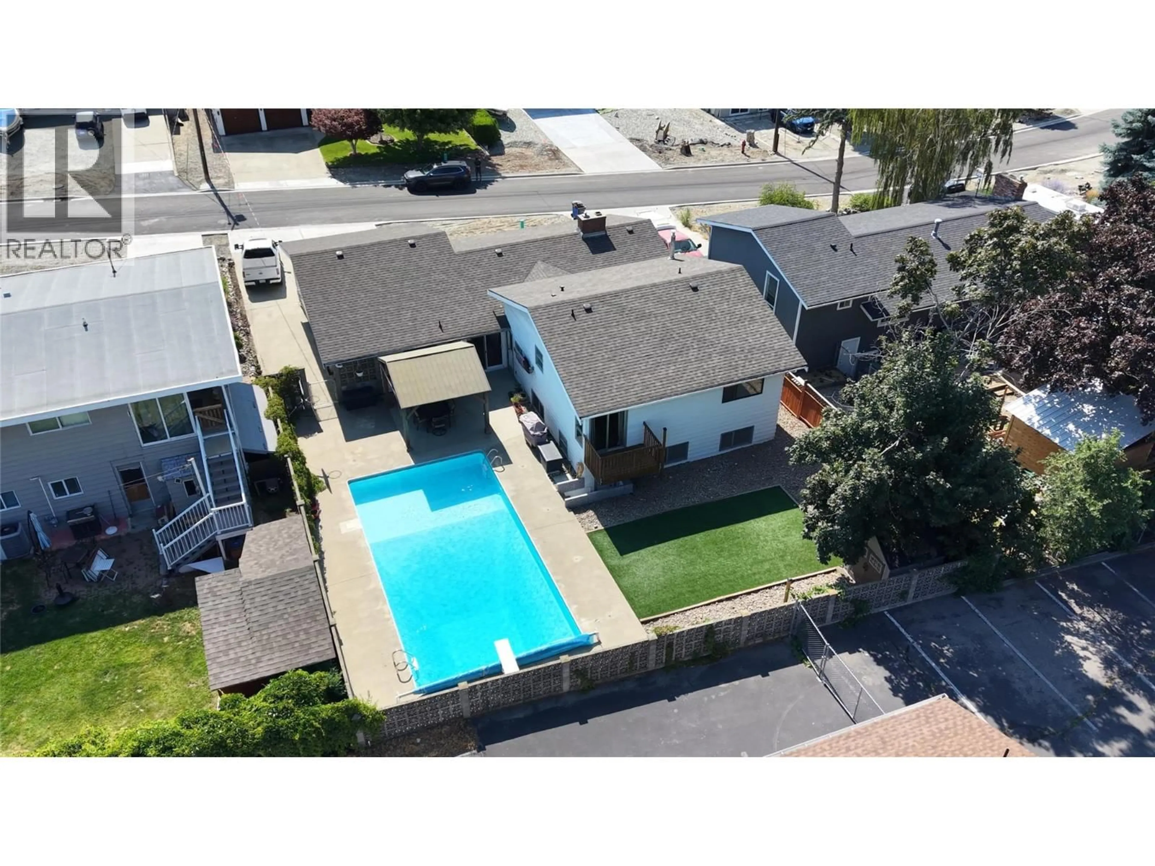 A pic from outside/outdoor area/front of a property/back of a property/a pic from drone, street for 14 QUAIL PLACE, Osoyoos British Columbia V0H1V1