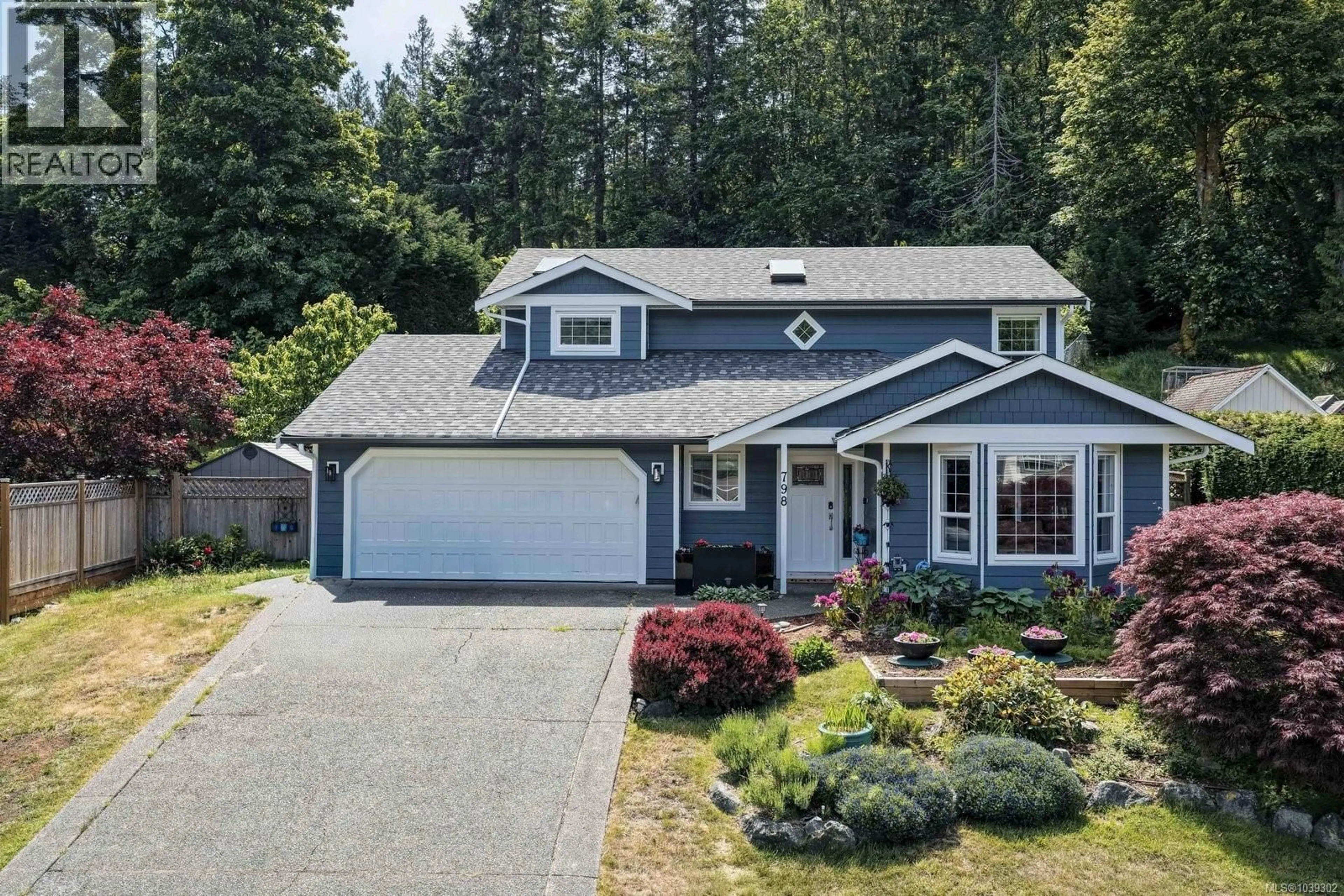 Home with vinyl exterior material, street for 798 WINDSONG PLACE, Mill Bay British Columbia V0R2P4