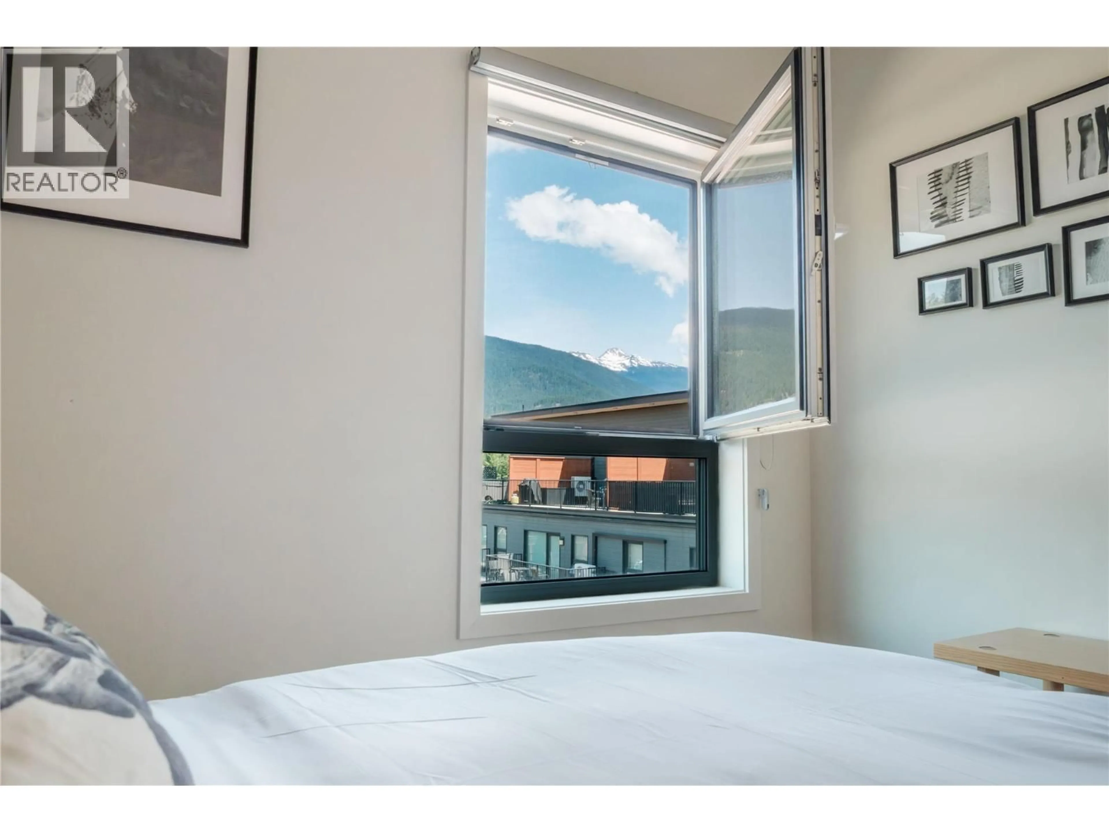 Bedroom with bed, unknown for 5204 - 1901 NELS NELSON CRESCENT, Revelstoke British Columbia V0E2S3