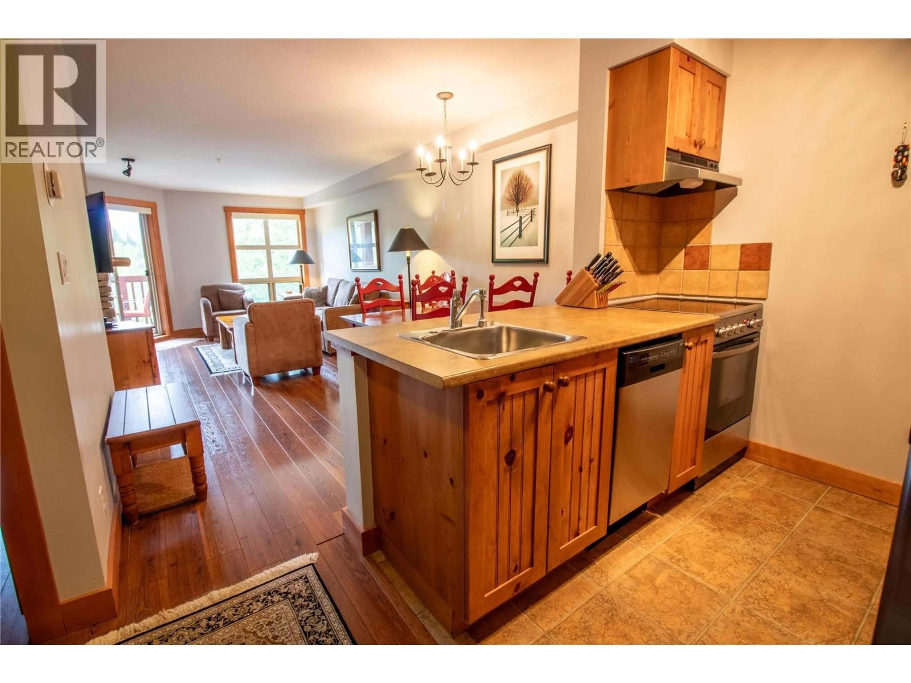 Open concept kitchen, unknown for 309 - 2080 SUMMIT DRIVE, Panorama British Columbia V0A1T0