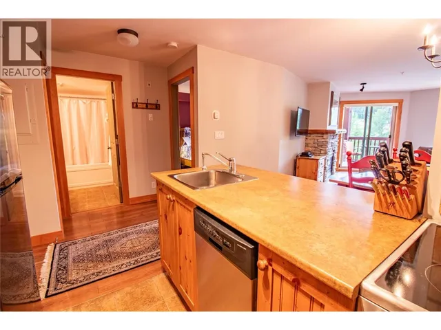 309 - 2080 SUMMIT DRIVE, Panorama 5