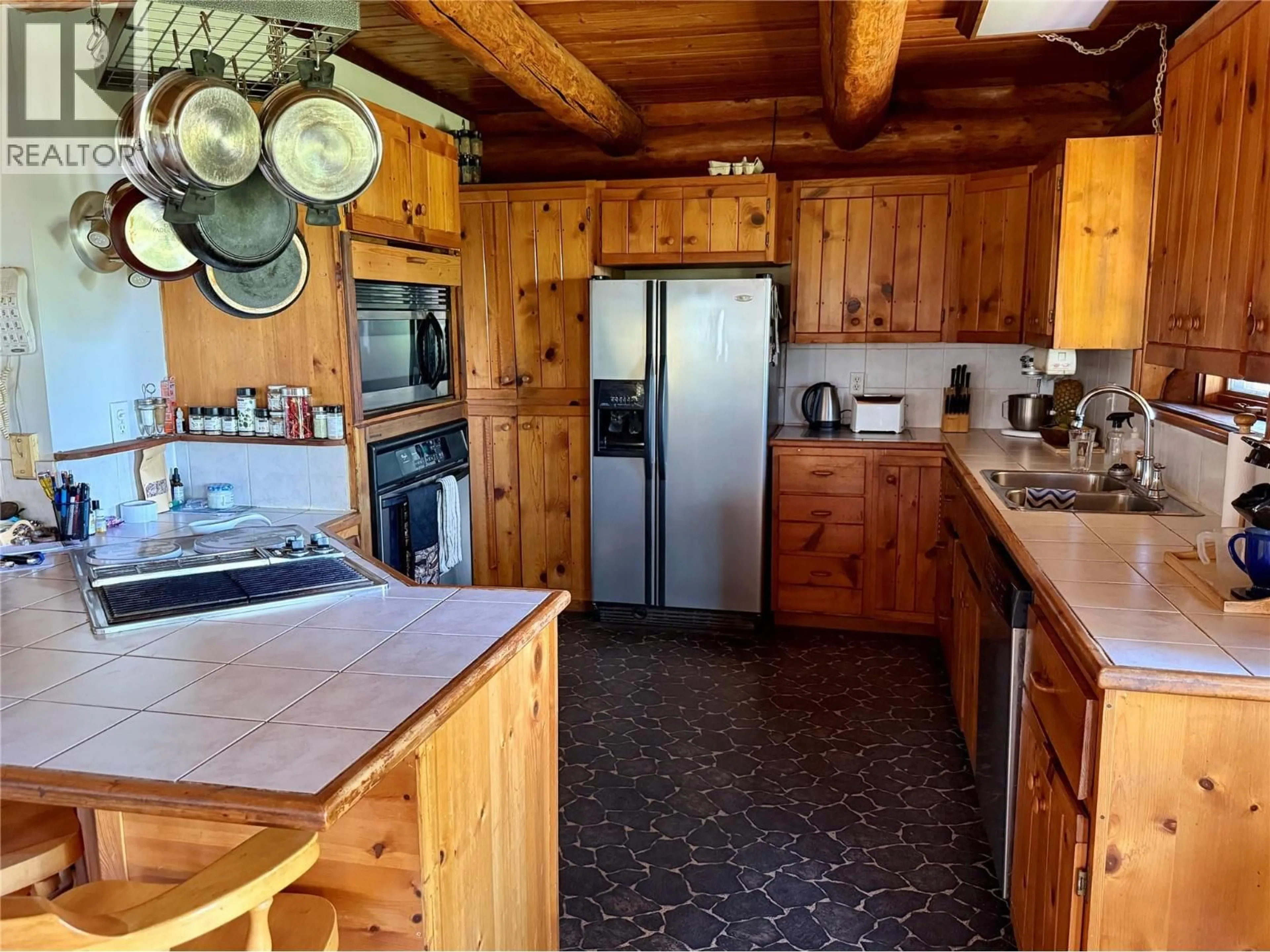 Unknown for 9843 231 ROAD, Dawson Creek British Columbia V0C1B0