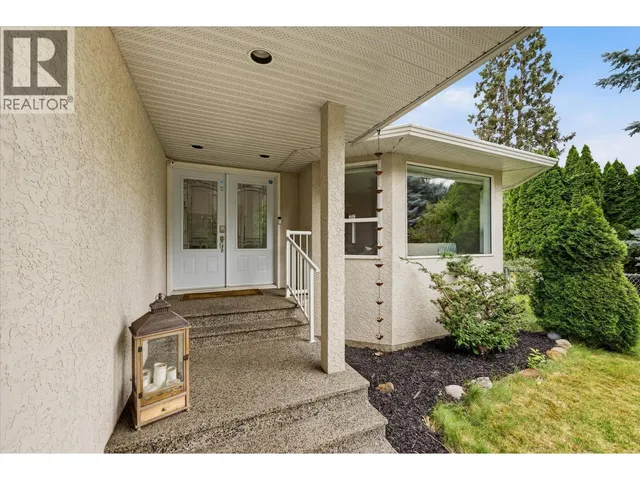 4619 GORDON DRIVE, Kelowna 5
