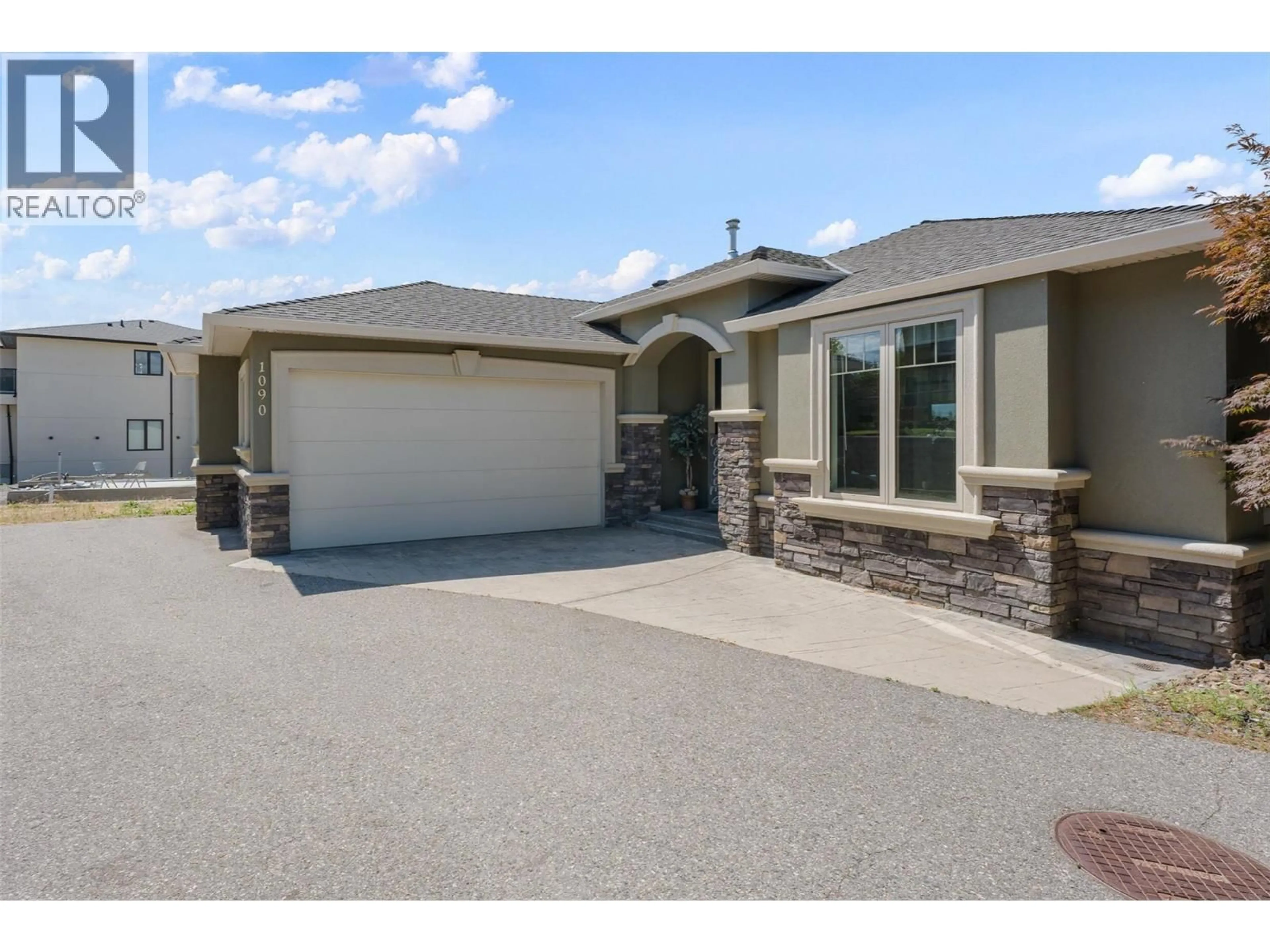 Unknown for 1090 HUME AVENUE, Kelowna British Columbia V1P1P2