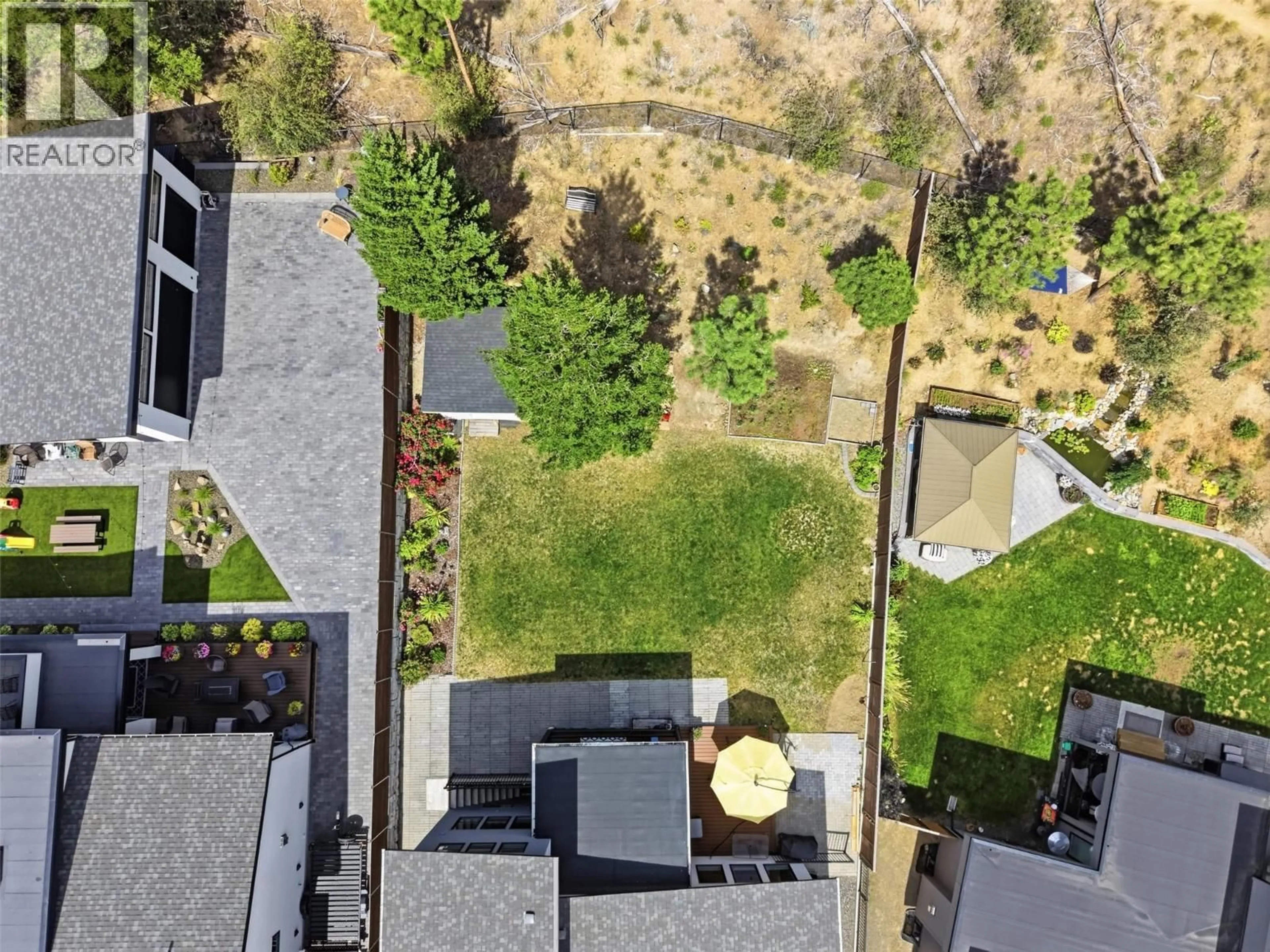 A pic from outside/outdoor area/front of a property/back of a property/a pic from drone, city buildings view from balcony for 1333 PRAIRIE ROSE DRIVE, Kamloops British Columbia V2E0C5