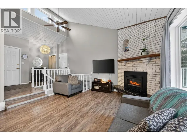 7292 MOUNTRIDGE ROAD, Vernon 5