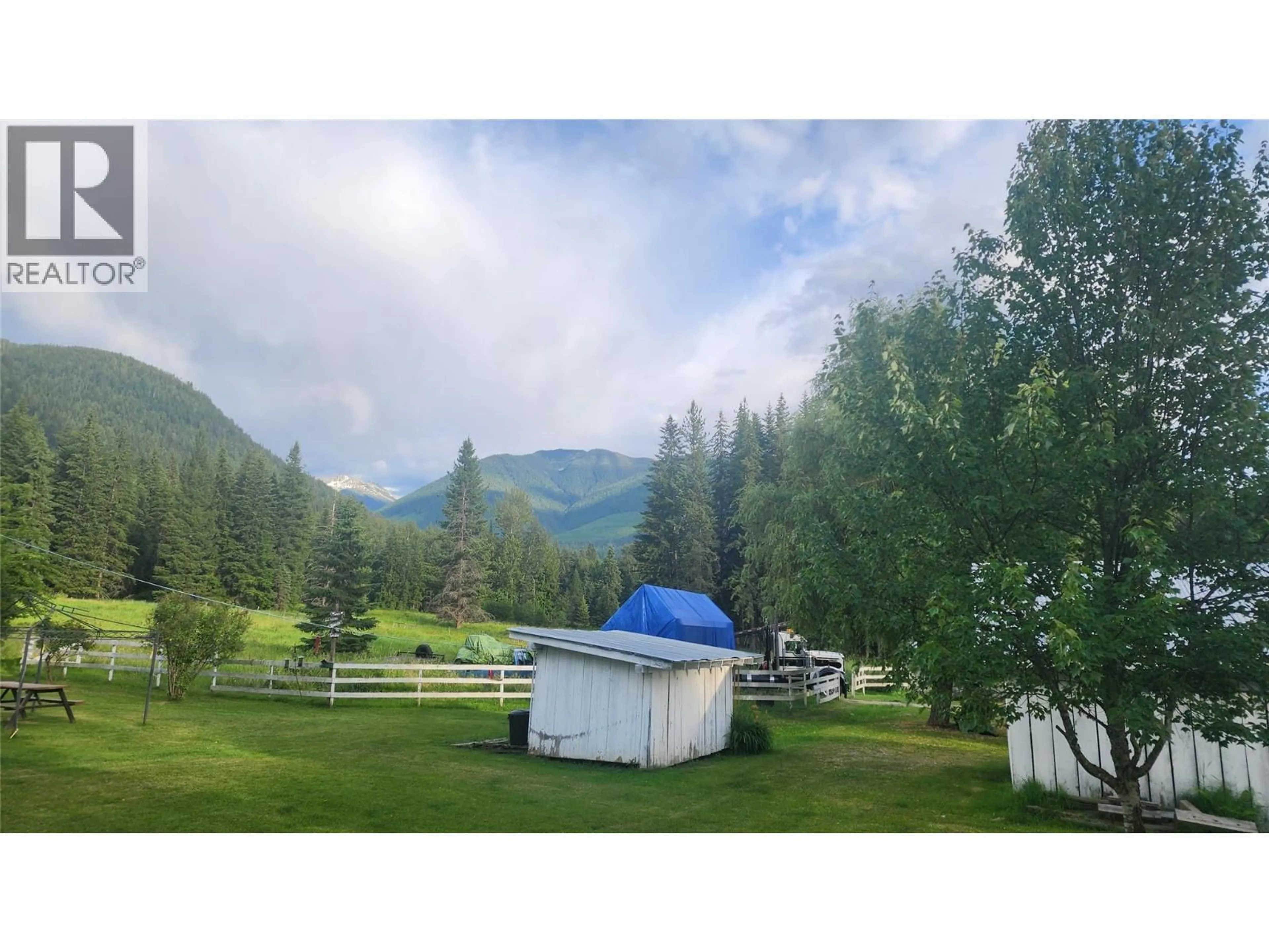Shed for 574 MCCORMACK ROAD, Burton British Columbia V0G1R0
