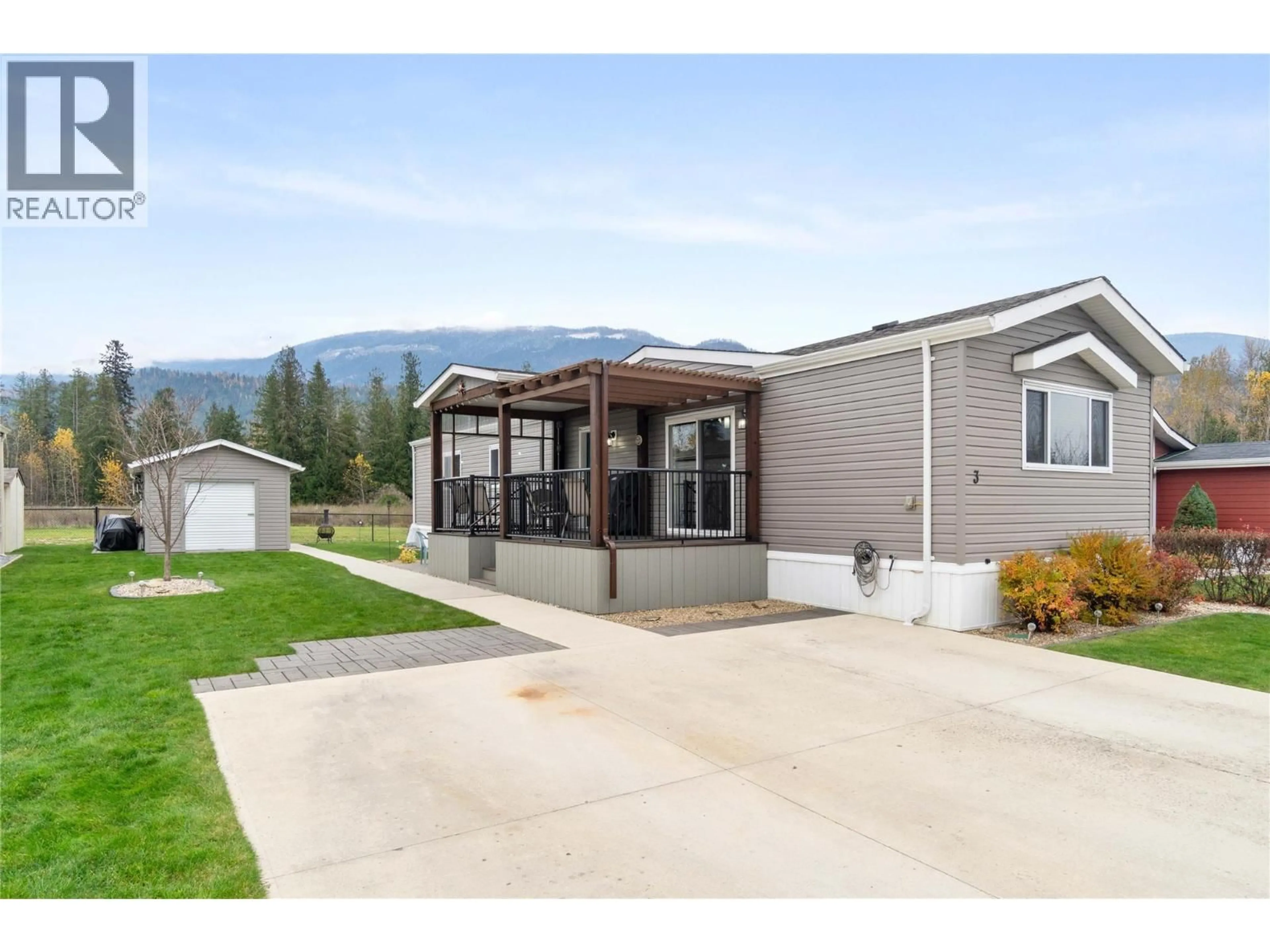 Home with vinyl exterior material, mountain view for 3 - 1707 HILLIER ROAD EAST, Sicamous British Columbia V0E2V0