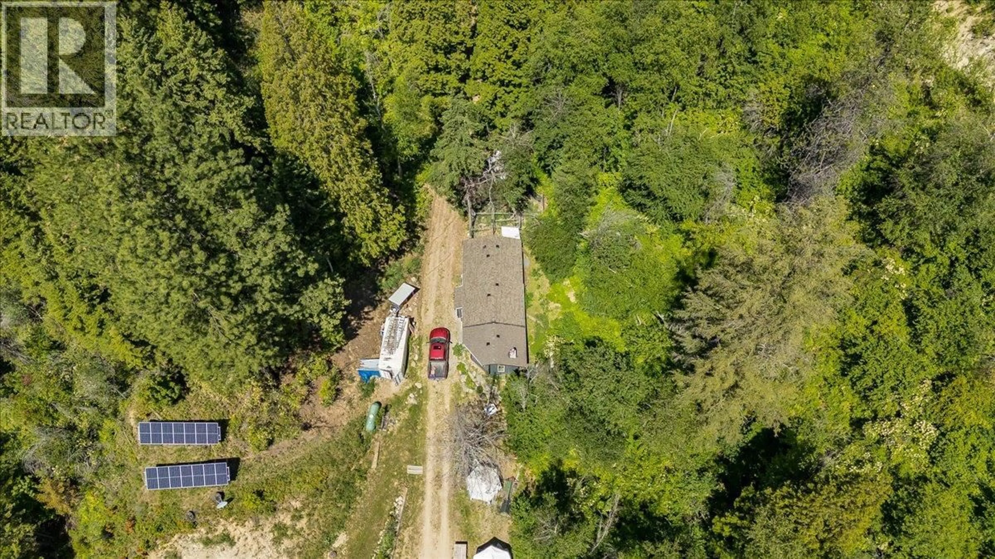 A pic from outside/outdoor area/front of a property/back of a property/a pic from drone, unknown for 1385 PASS CREEK ROAD, Castlegar British Columbia V1N4S2