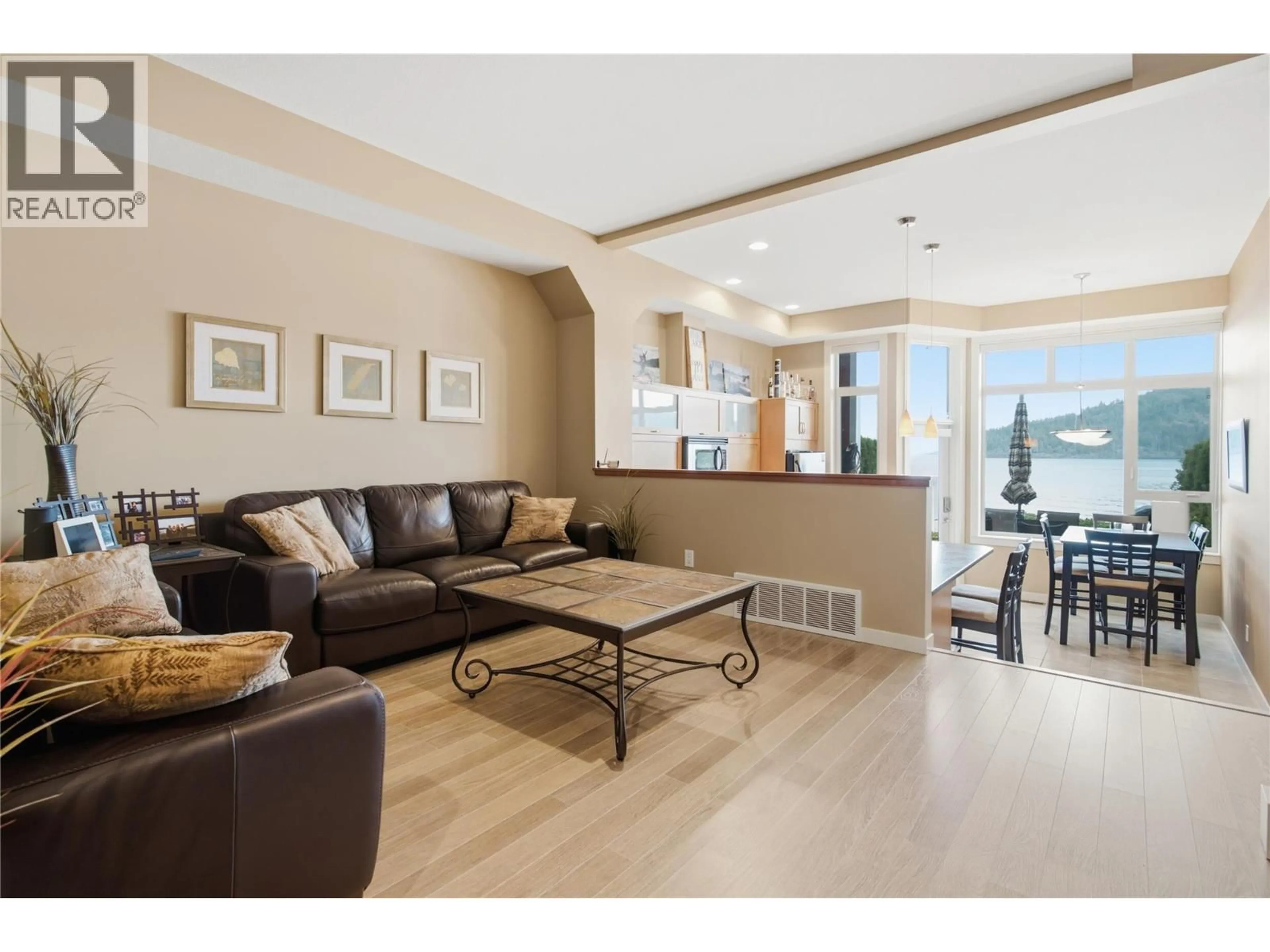 Living room with furniture, unknown for 2 - 1294 DEODAR ROAD, Scotch Creek British Columbia V0E1M5