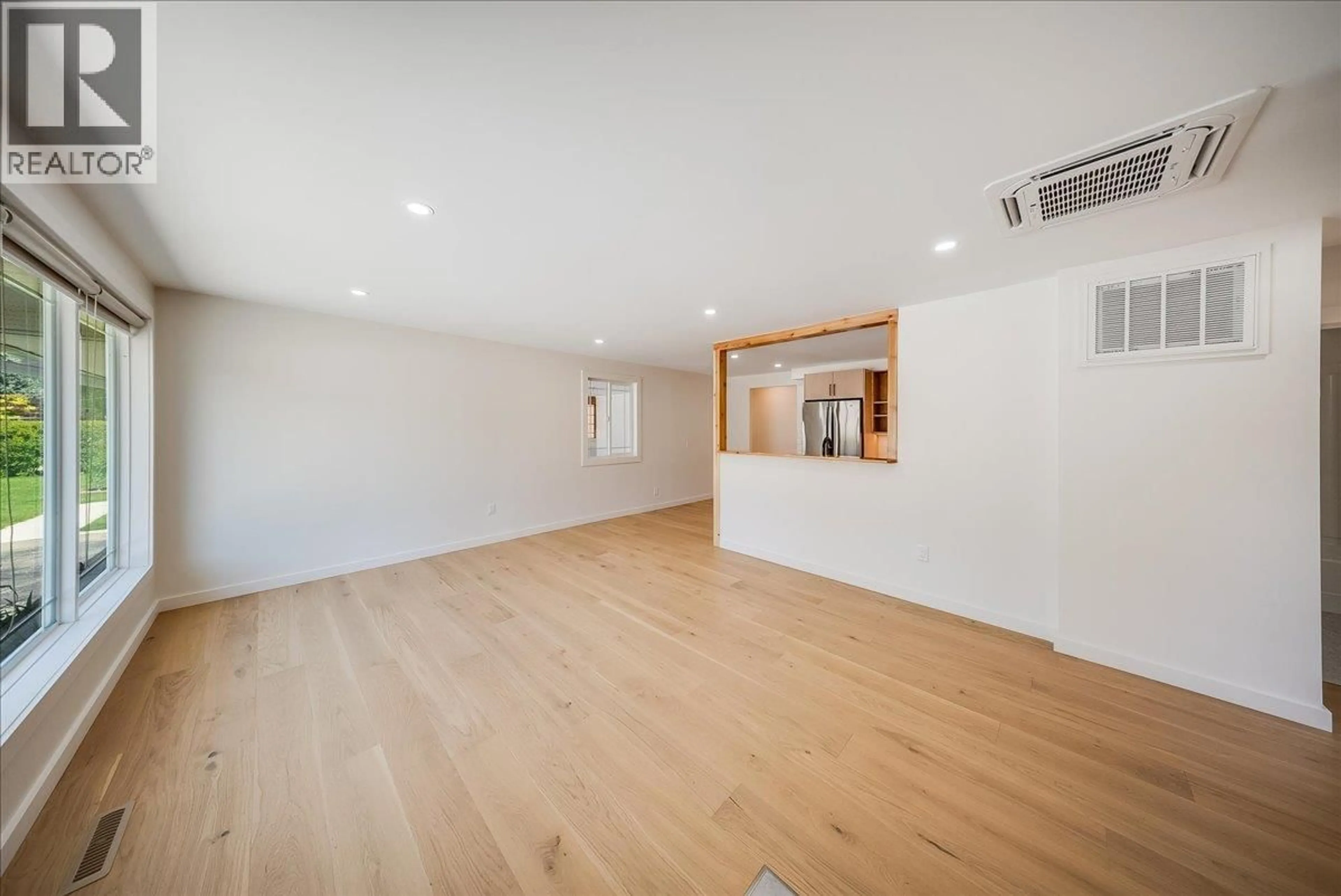 A pic of a room for 53 HAZLEWOOD DRIVE, Trail British Columbia V1R1G1
