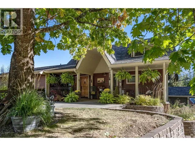 8840 OLSON ROAD, Kaslo 5