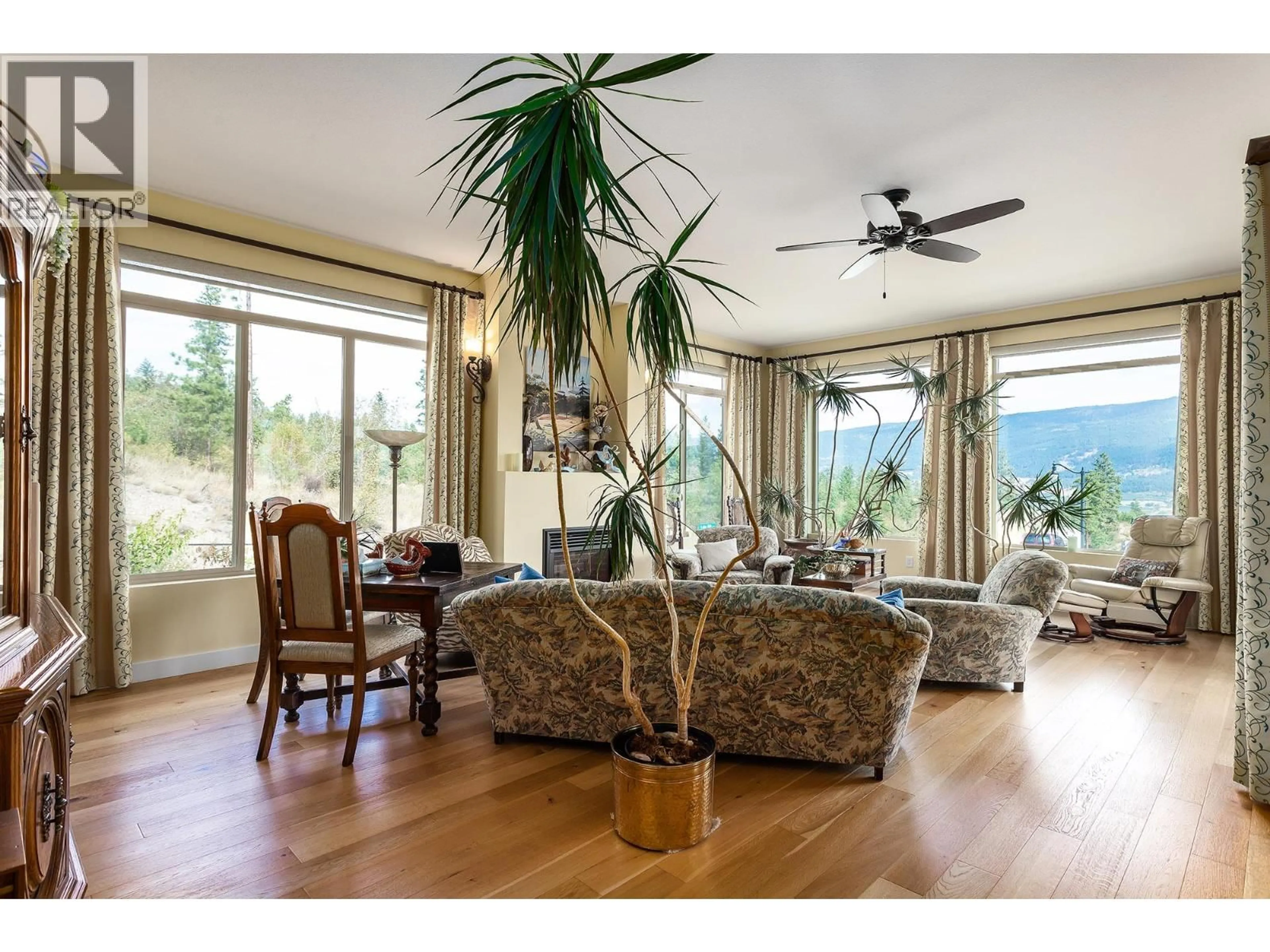 Living room with furniture, unknown for 13492 LAKE HILL WAY, Lake Country British Columbia V4V2S7