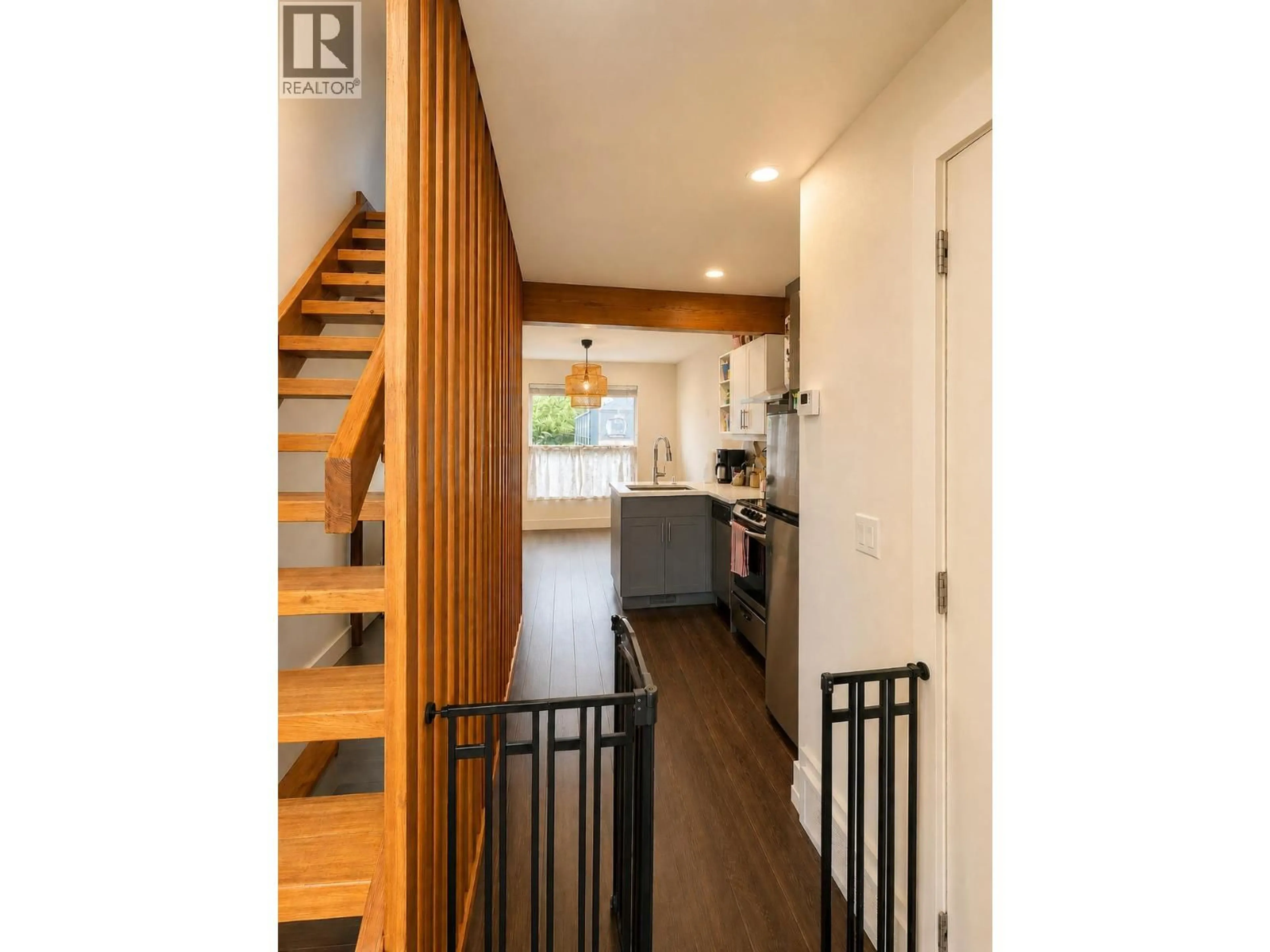 Unknown for 3 - 1110 11TH AVENUE SOUTH, Golden British Columbia V0A1H0