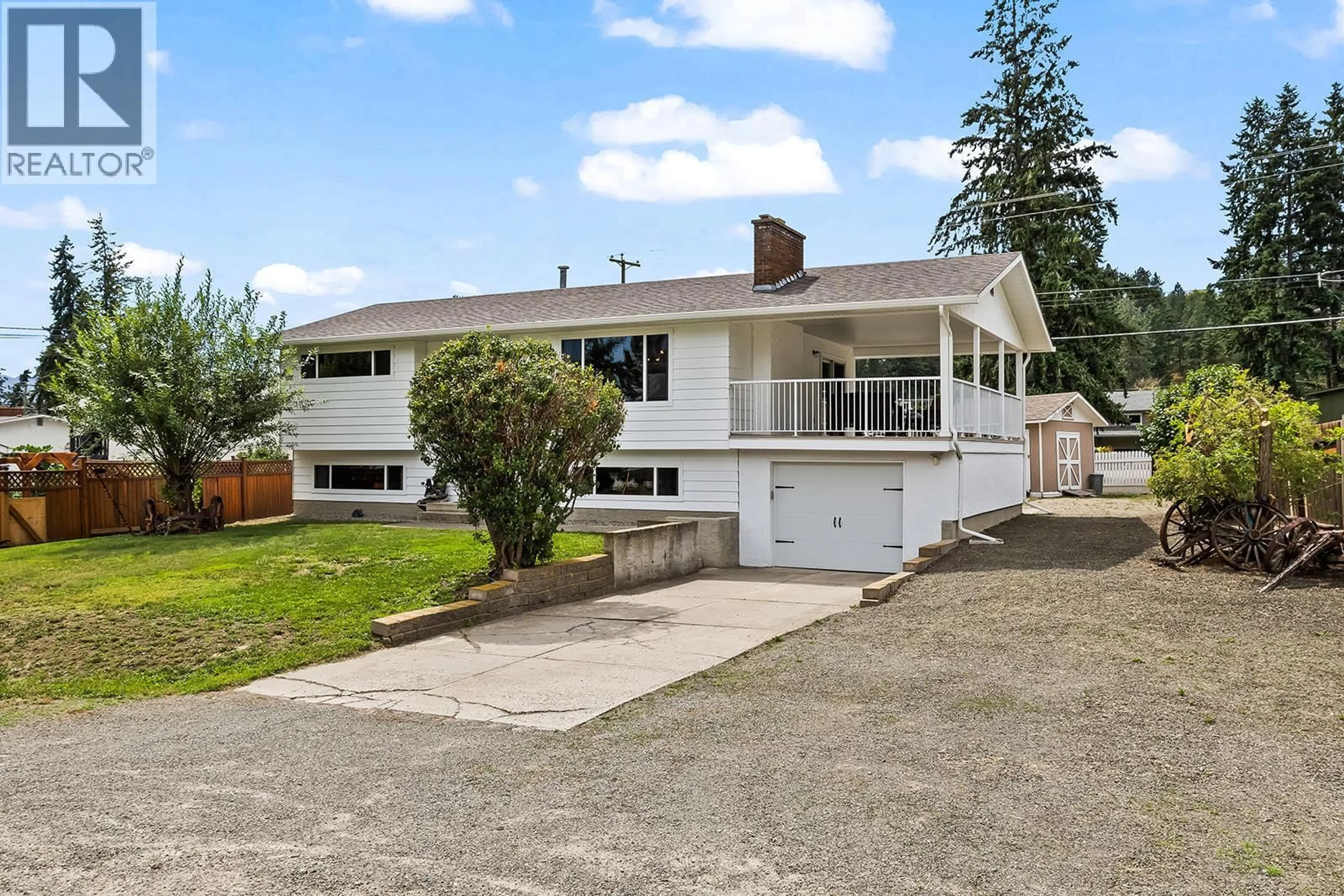 Home with vinyl exterior material, street for 3254 MCGREGOR ROAD, West Kelowna British Columbia V4T1G4