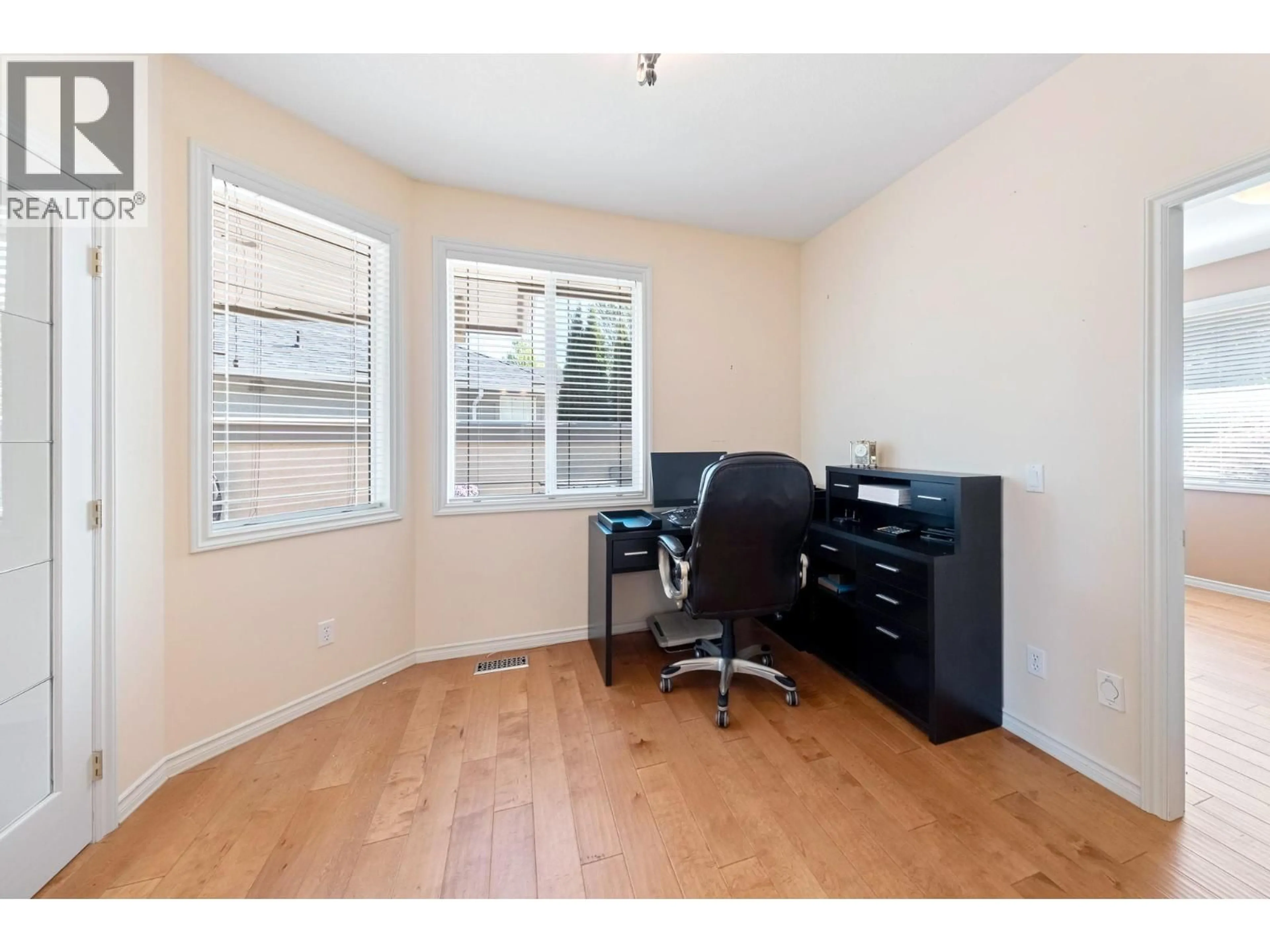A pic of a room for 6 - 3888 GALLAGHERS PINNACLE WAY, Kelowna British Columbia V1W3Z8