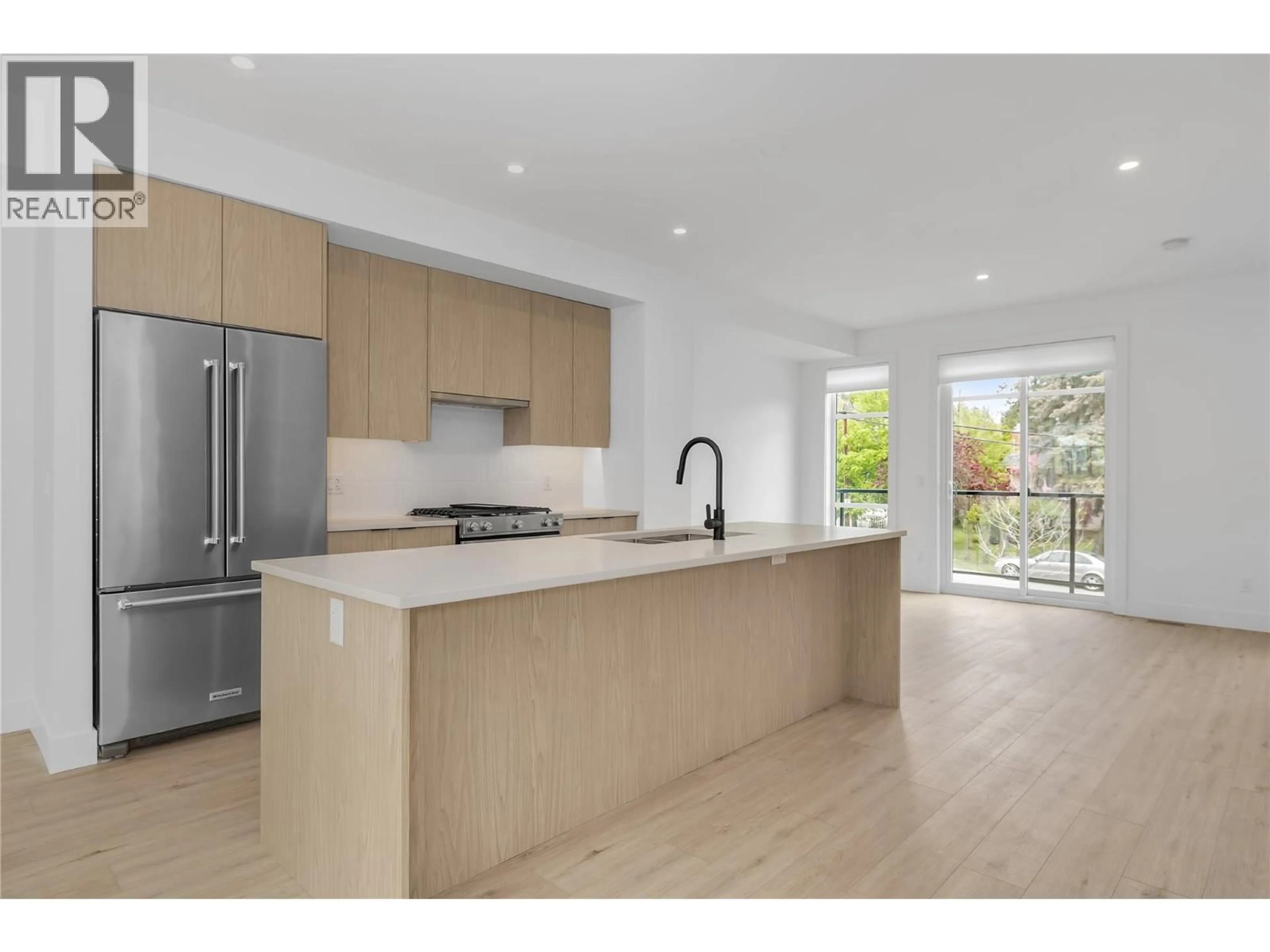 Open concept kitchen, unknown for 132 - 1455 CARA GLEN COURT, Kelowna British Columbia V1V3B8