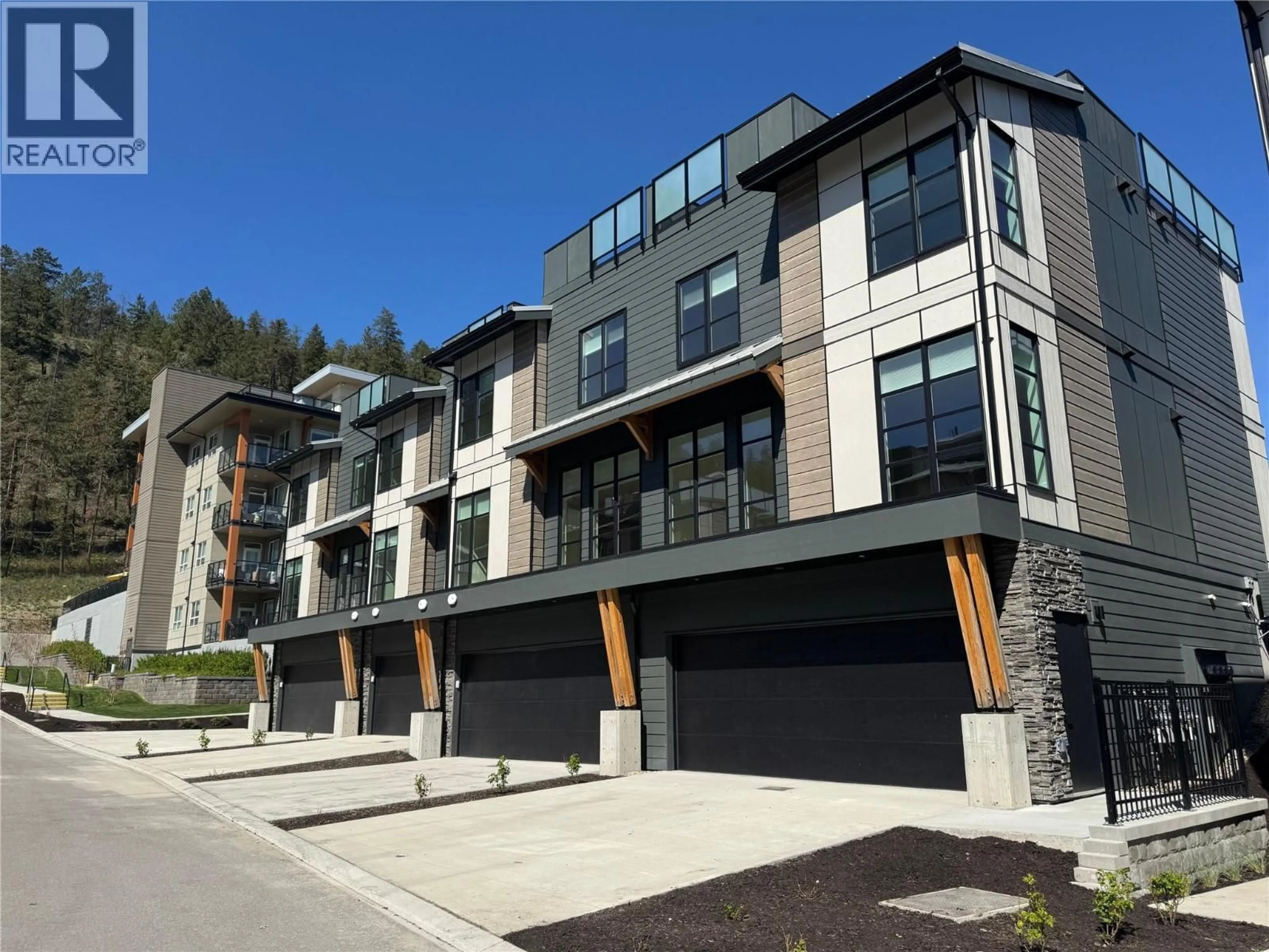 Unknown for 132 - 1455 CARA GLEN COURT, Kelowna British Columbia V1V3B8