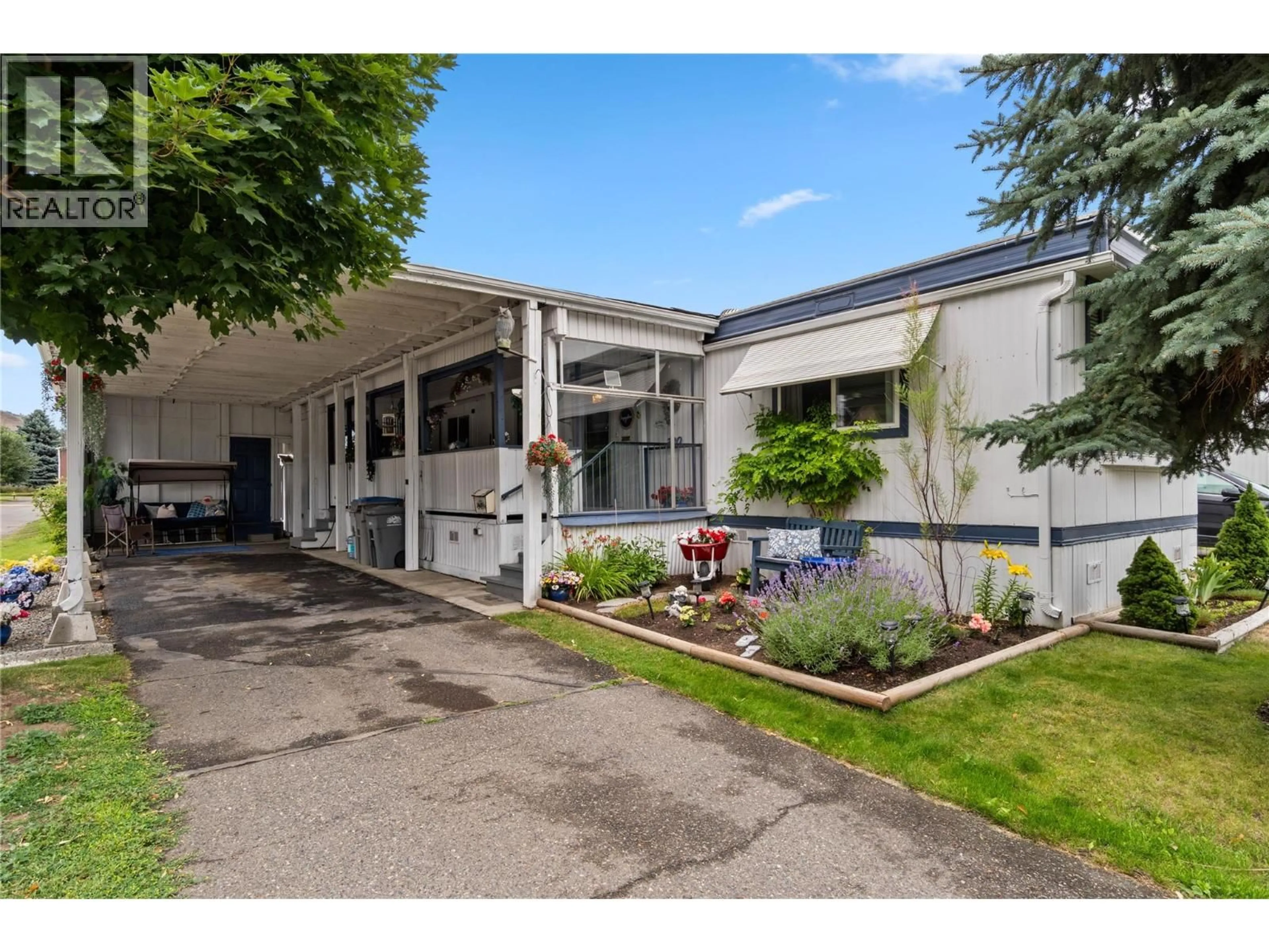 Unknown for 220 - 2400 OAKDALE WAY, Kamloops British Columbia V2B6W7