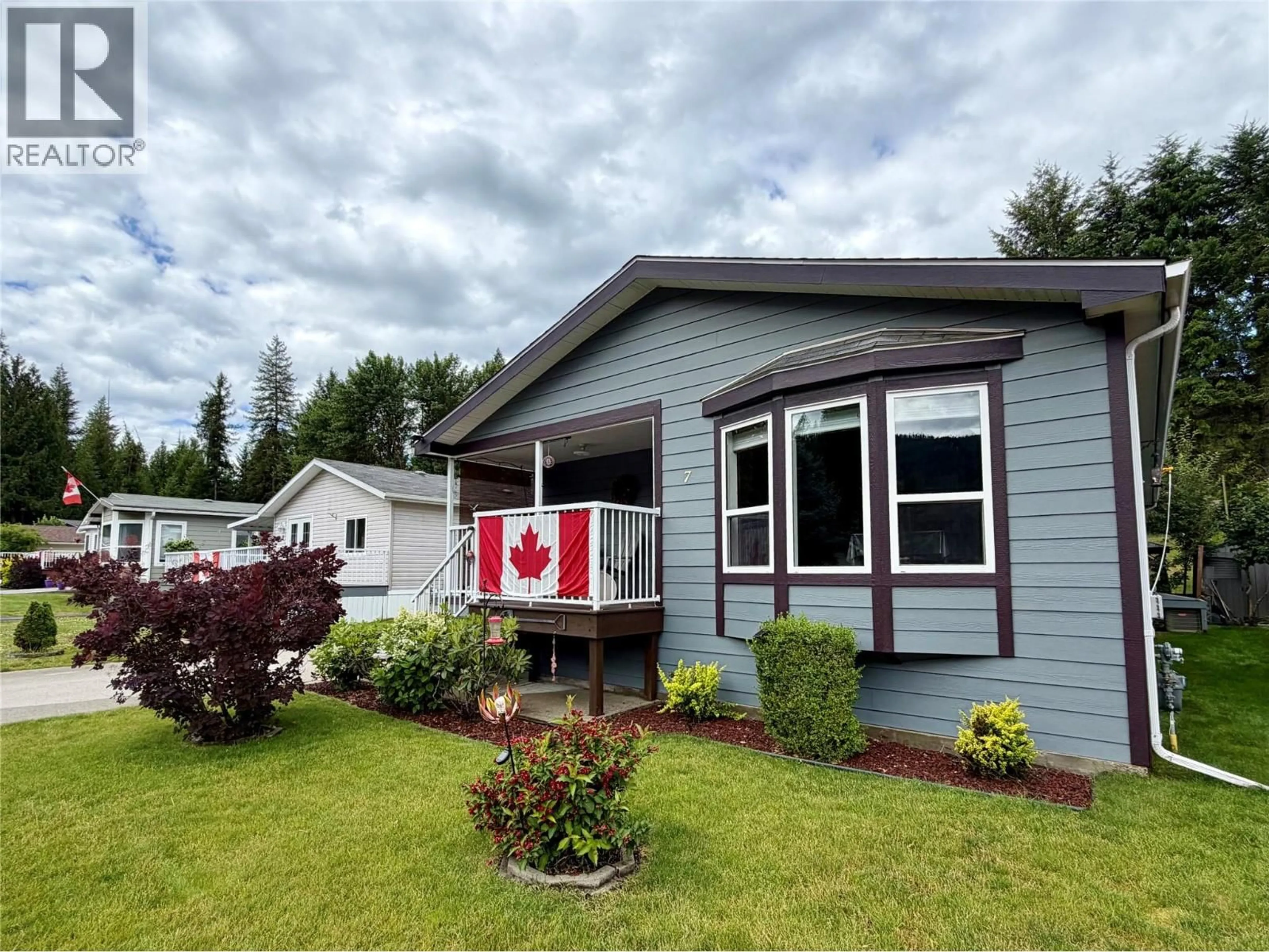 Home with vinyl exterior material, unknown for 7 - 1500 NEIMI ROAD, Christina Lake British Columbia V0H1E0