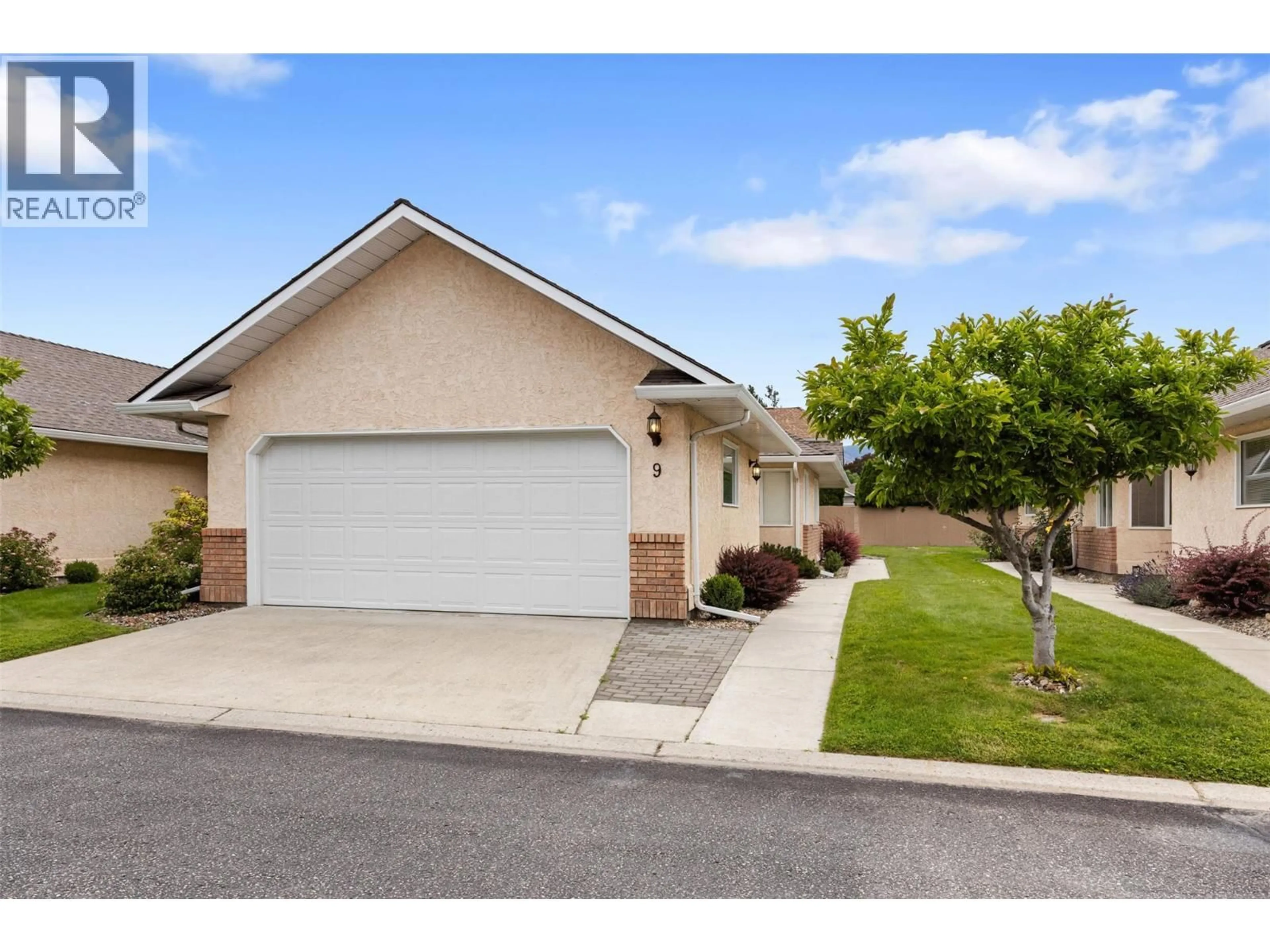 Unknown for 9 - 1886 PARKVIEW CRESCENT, Kelowna British Columbia V1X7G6