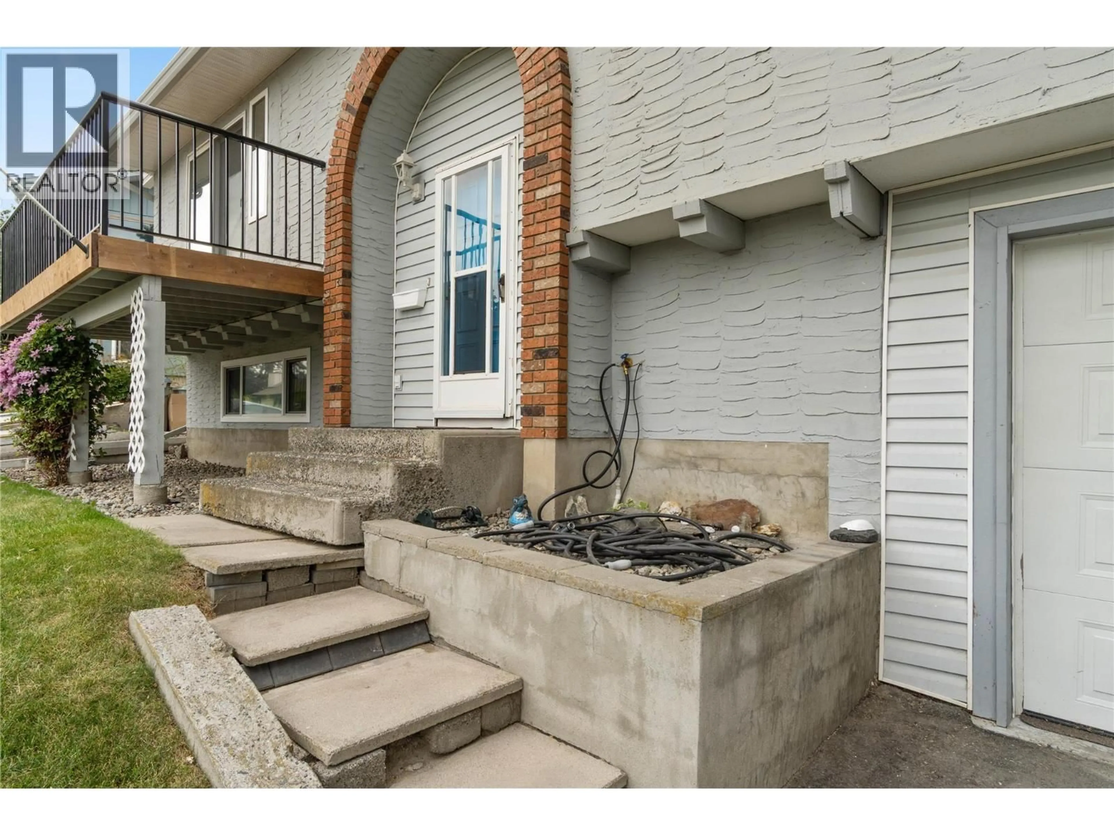 Unknown for 135 SILVERTHRONE CRESCENT, Kamloops British Columbia V2C1R4