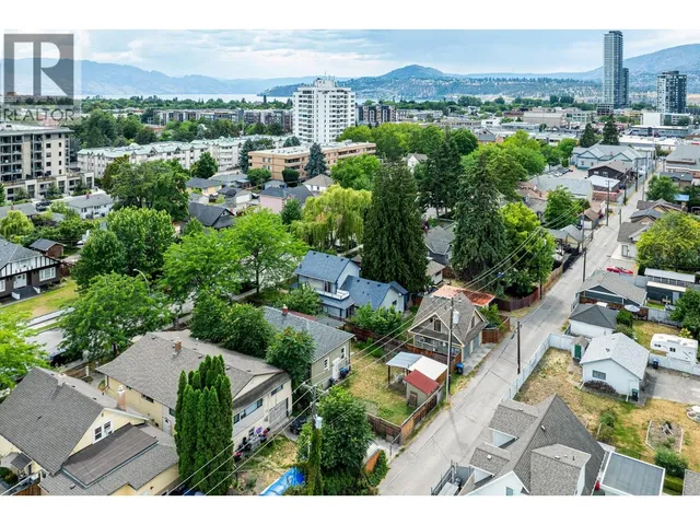822 LAWRENCE AVENUE, Kelowna 5