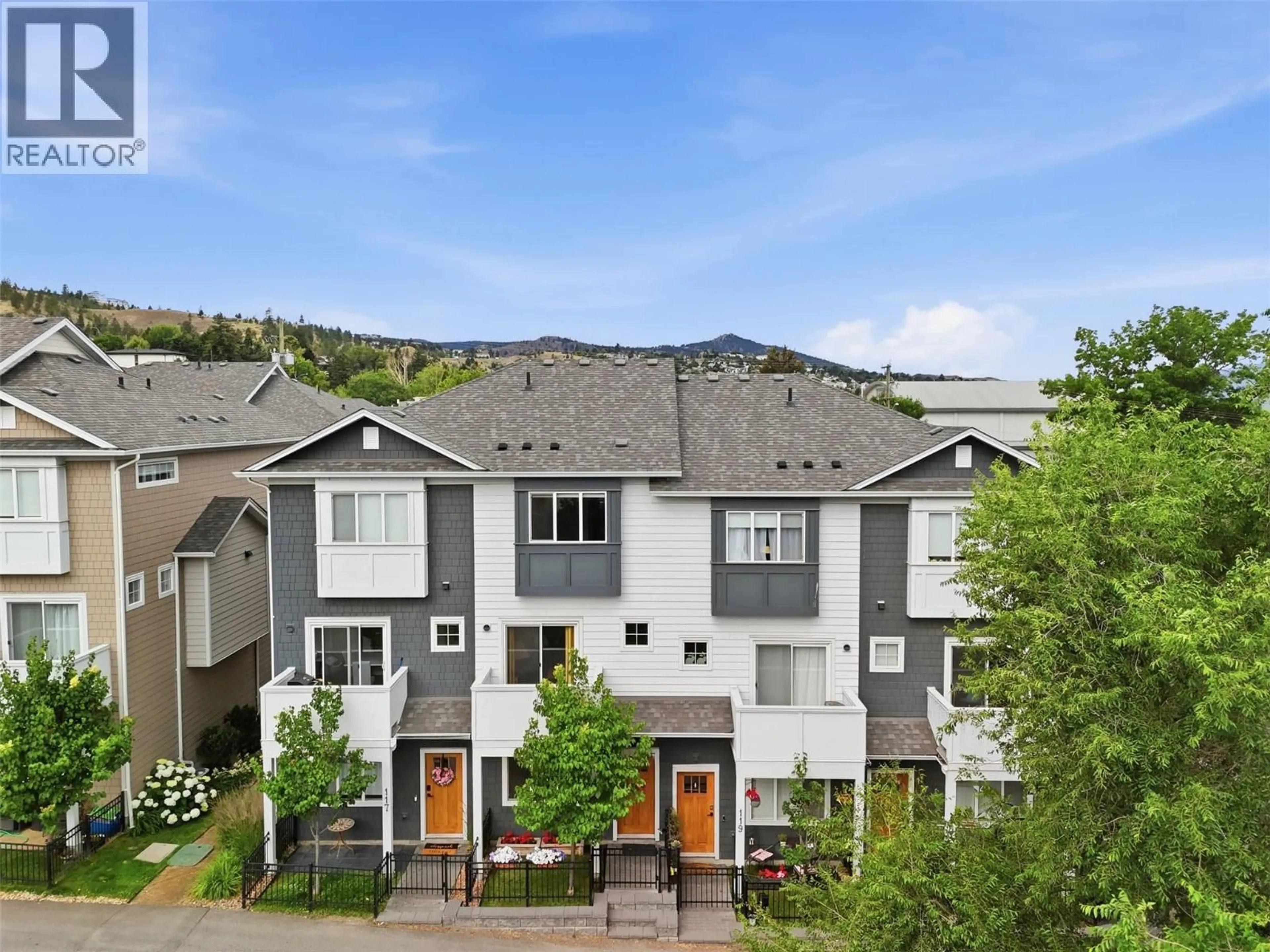 A pic from outside/outdoor area/front of a property/back of a property/a pic from drone, mountain view for 118 - 1393 9TH AVENUE, Kamloops British Columbia V2C3X6