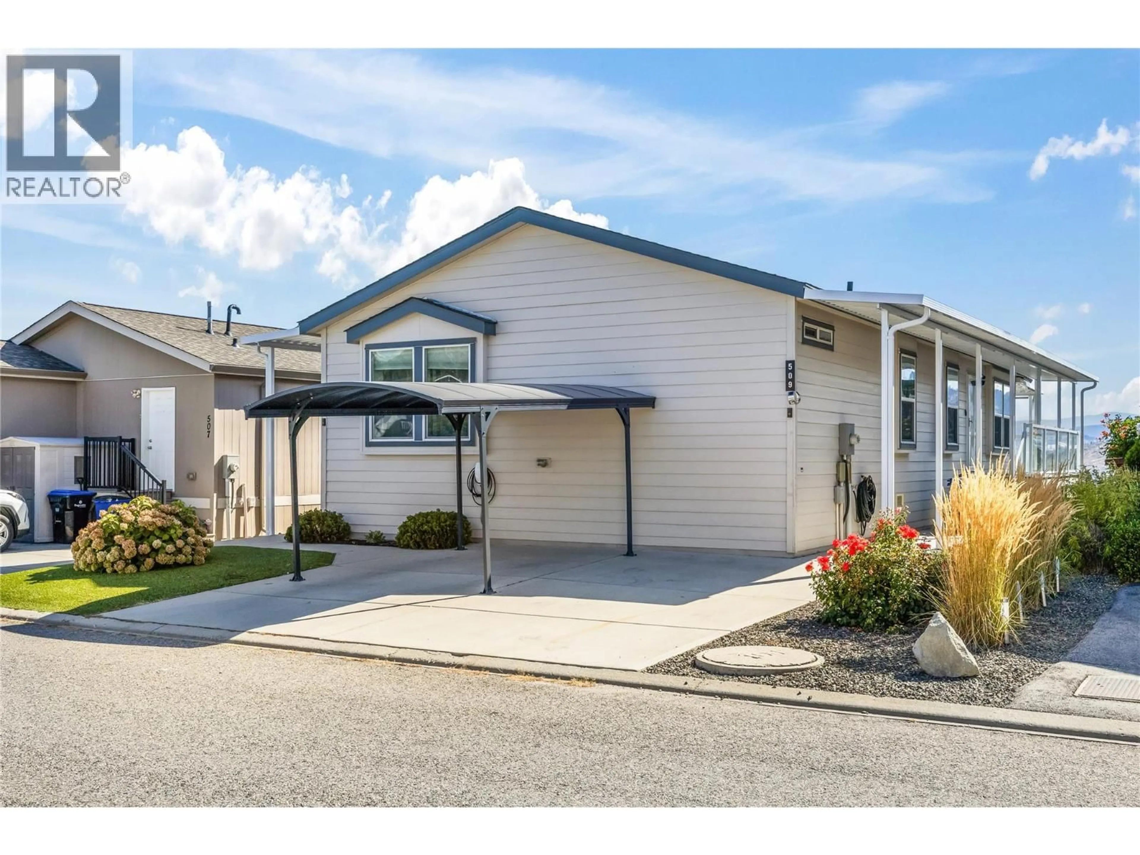 Home with vinyl exterior material, street for 509 - 2440 OLD OKANAGAN HIGHWAY, Westbank British Columbia V4T3A3