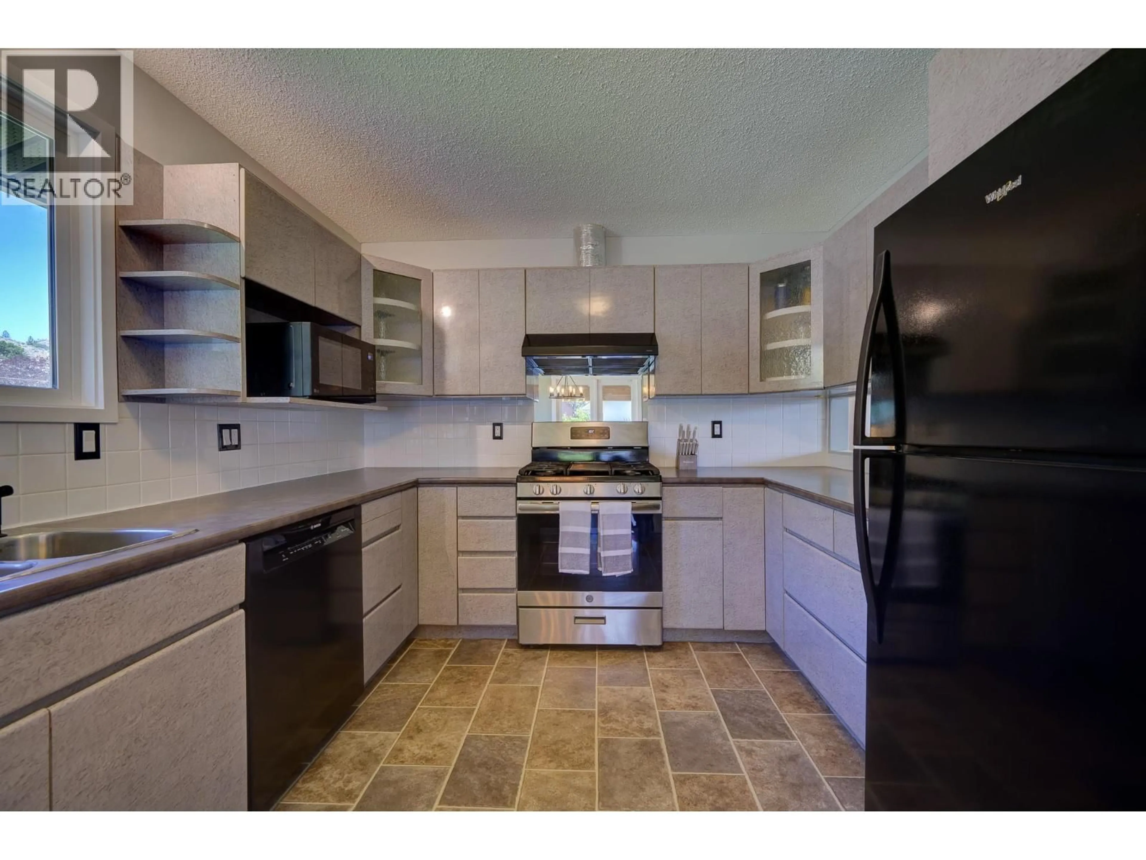 Unknown for 870 SUMAC PLACE, Kamloops British Columbia V2B6R4