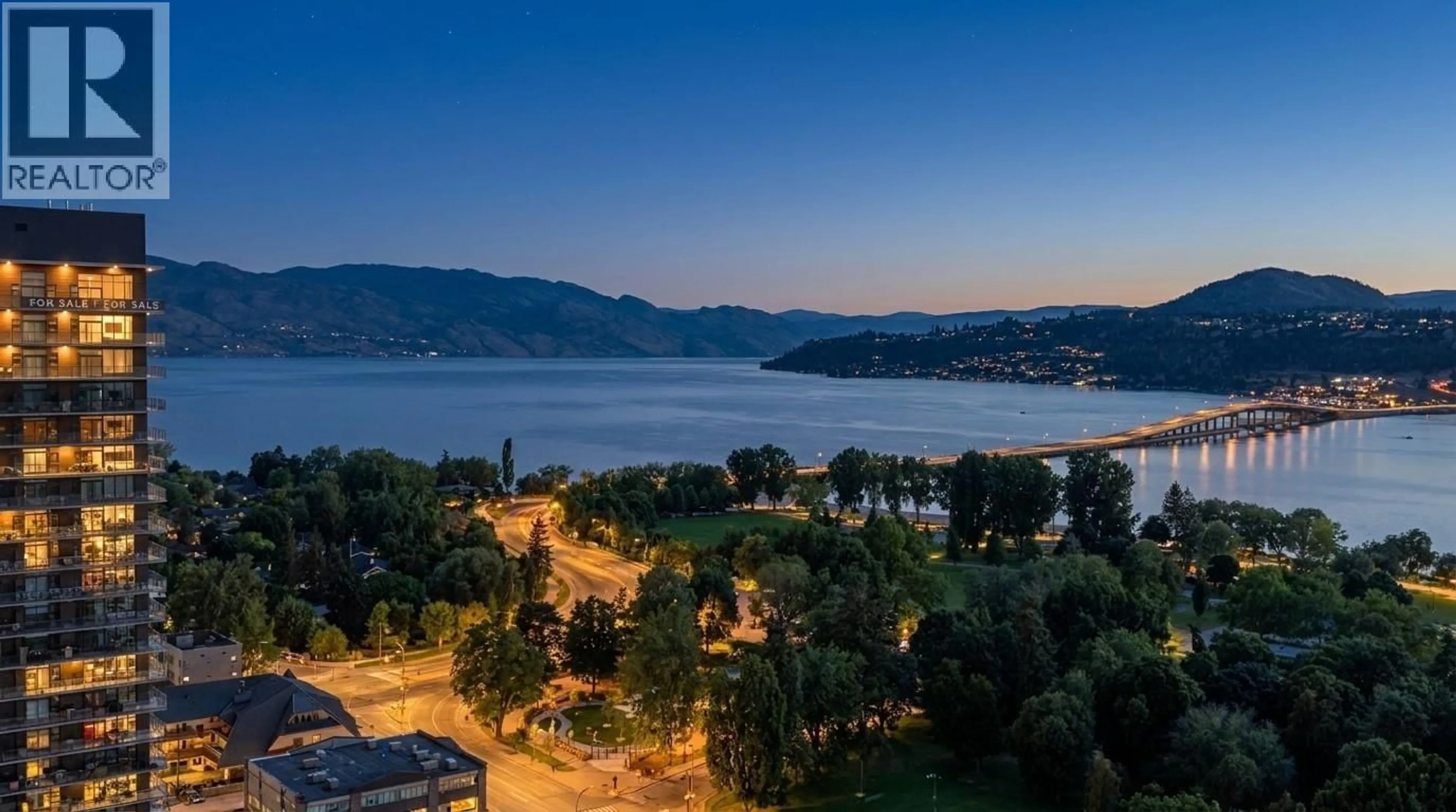 A pic from outside/outdoor area/front of a property/back of a property/a pic from drone, water/lake/river/ocean view for 2206 - 238 LEON AVENUE, Kelowna British Columbia V1Y0N6