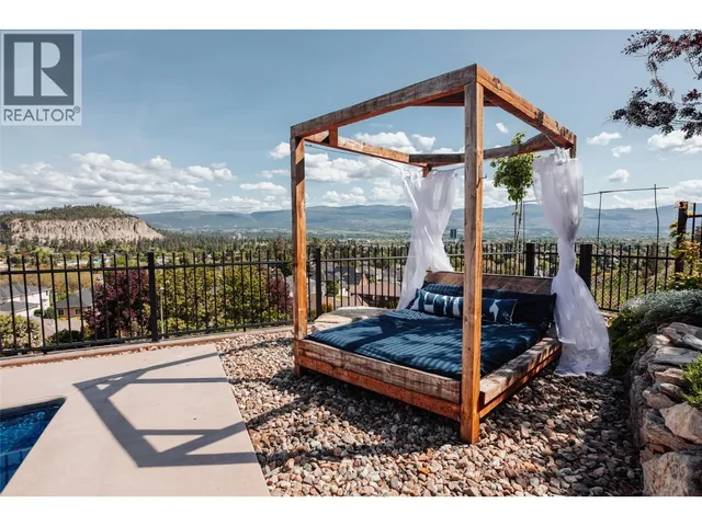 747 TRADITIONS CRESCENT, Kelowna 5
