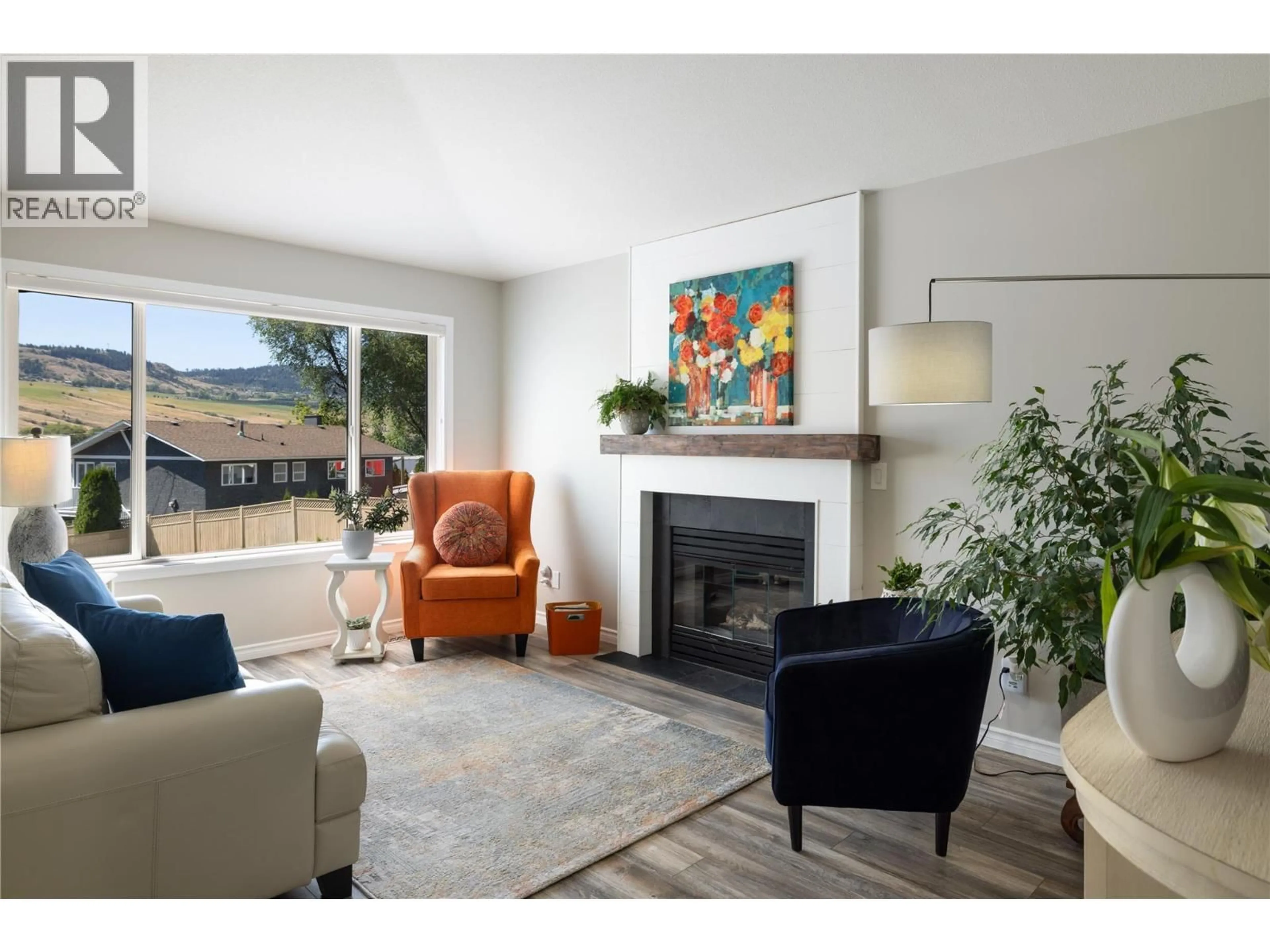 Living room with furniture, unknown for 5 - 5101 27 AVENUE, Vernon British Columbia V1T6L2