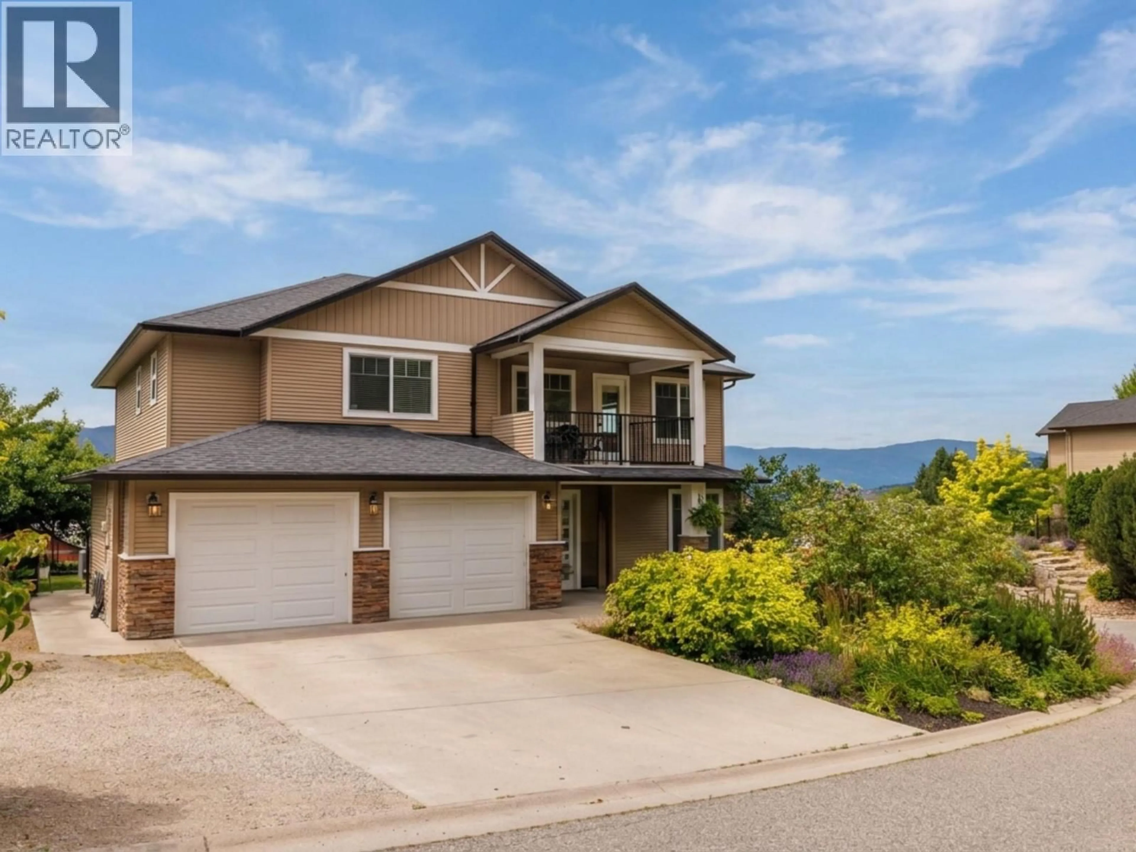 Home with vinyl exterior material, unknown for 10349 COPPER HILL LANE, Lake Country British Columbia V4V2P3