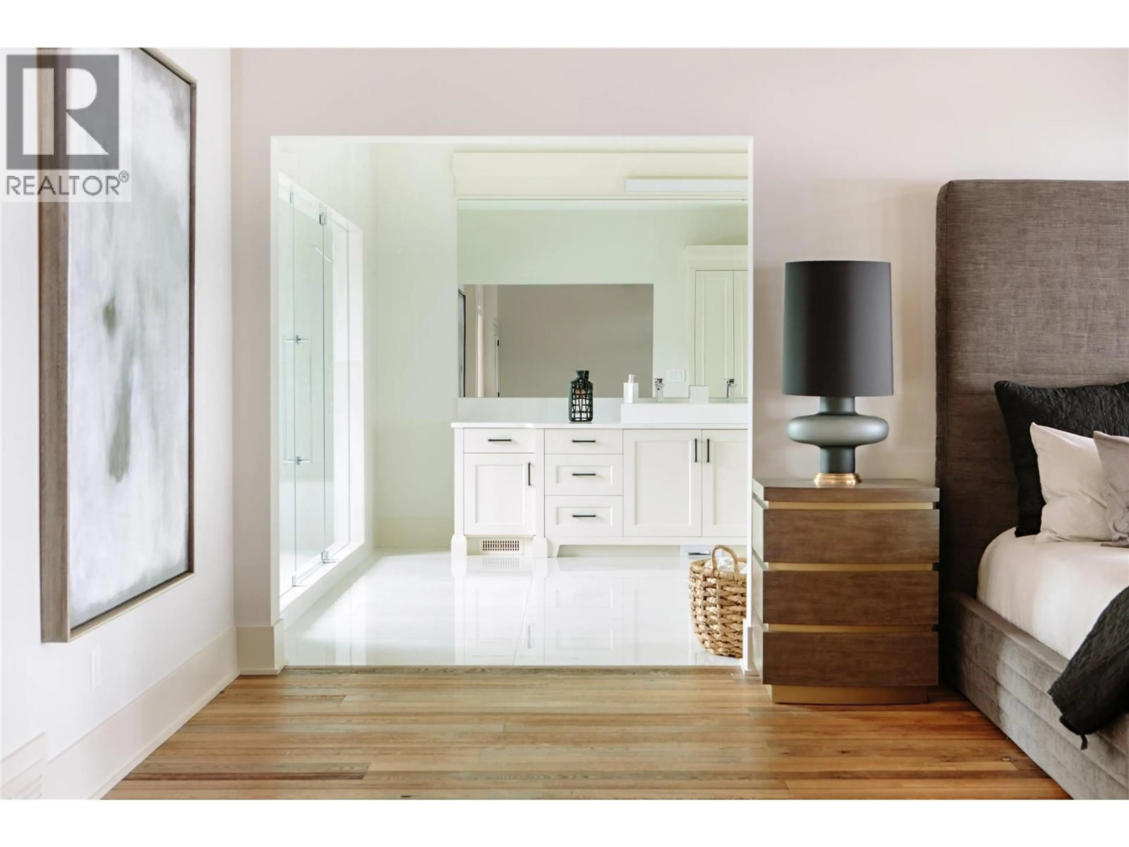 Contemporary bathroom, unknown for 6525 WORRALL ROAD, Tappen British Columbia V0E2X1