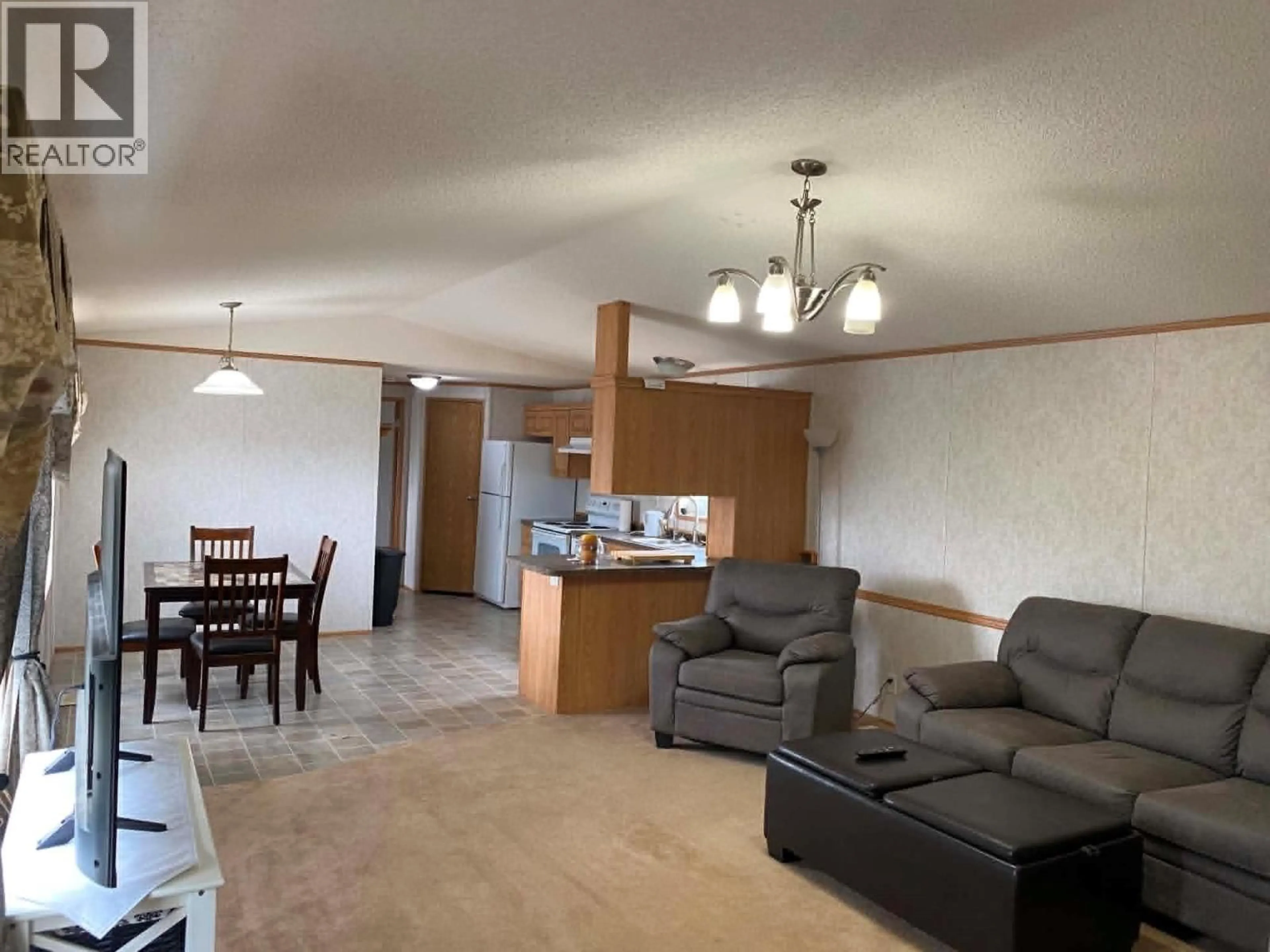 Living room with furniture, unknown for 18 - 9800 18 STREET, Dawson Creek British Columbia V1G5A4
