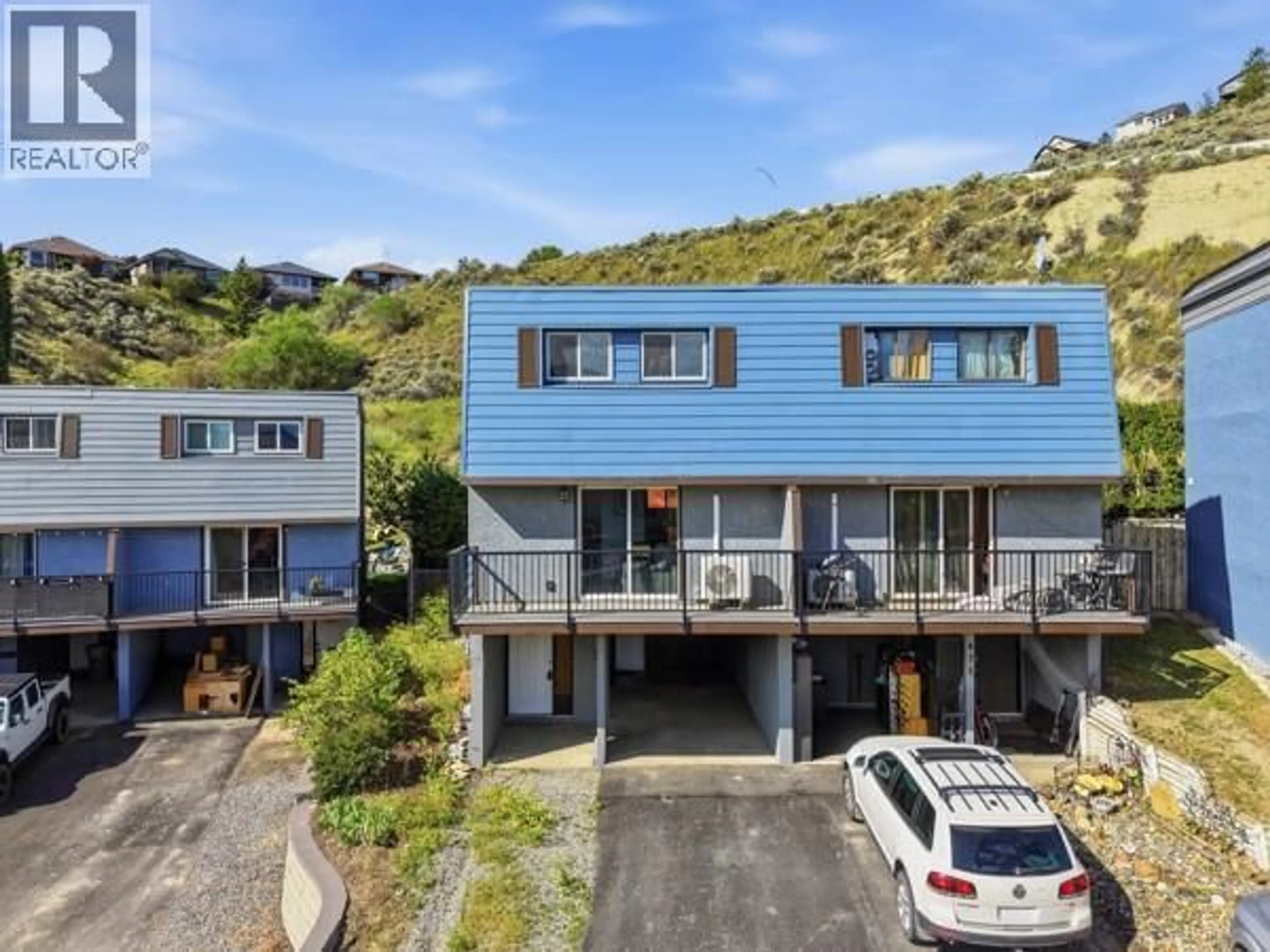 A pic from outside/outdoor area/front of a property/back of a property/a pic from drone, unknown for 873 MCQUEEN DRIVE, Kamloops British Columbia V2B7X8