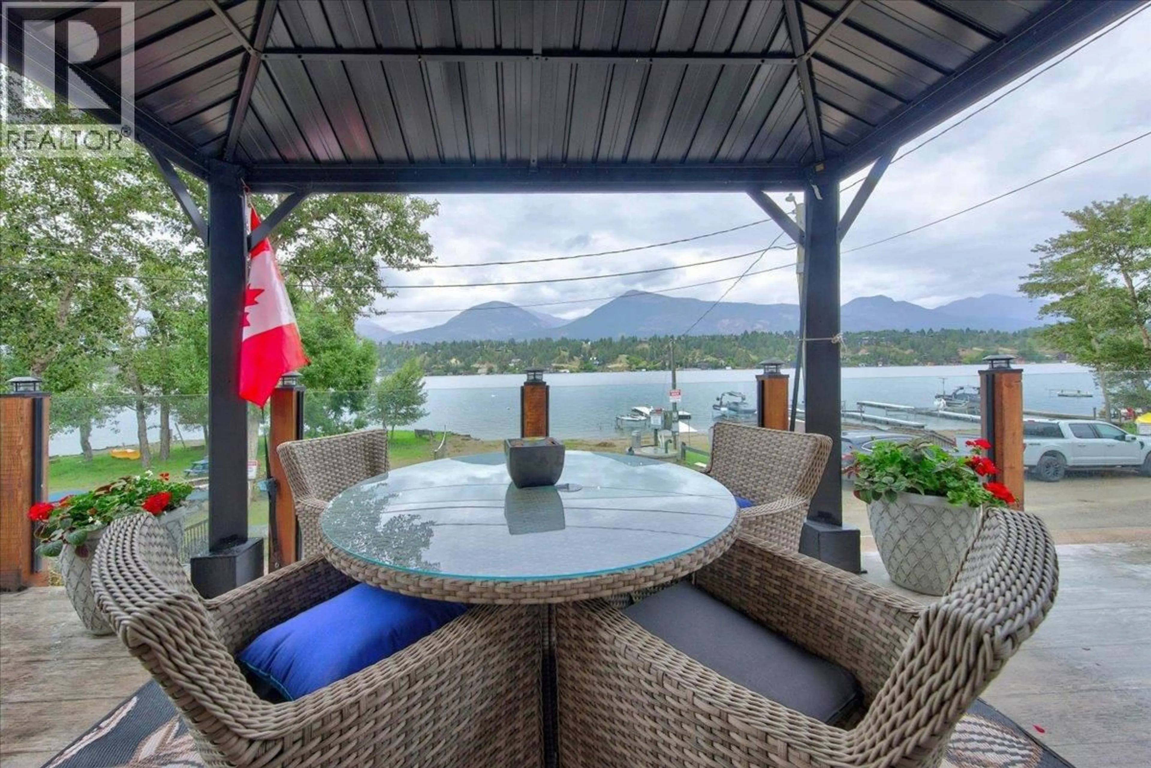 Patio, water/lake/river/ocean view for 1518 LOWER LAKEVIEW LANE, Invermere British Columbia V0A1K0