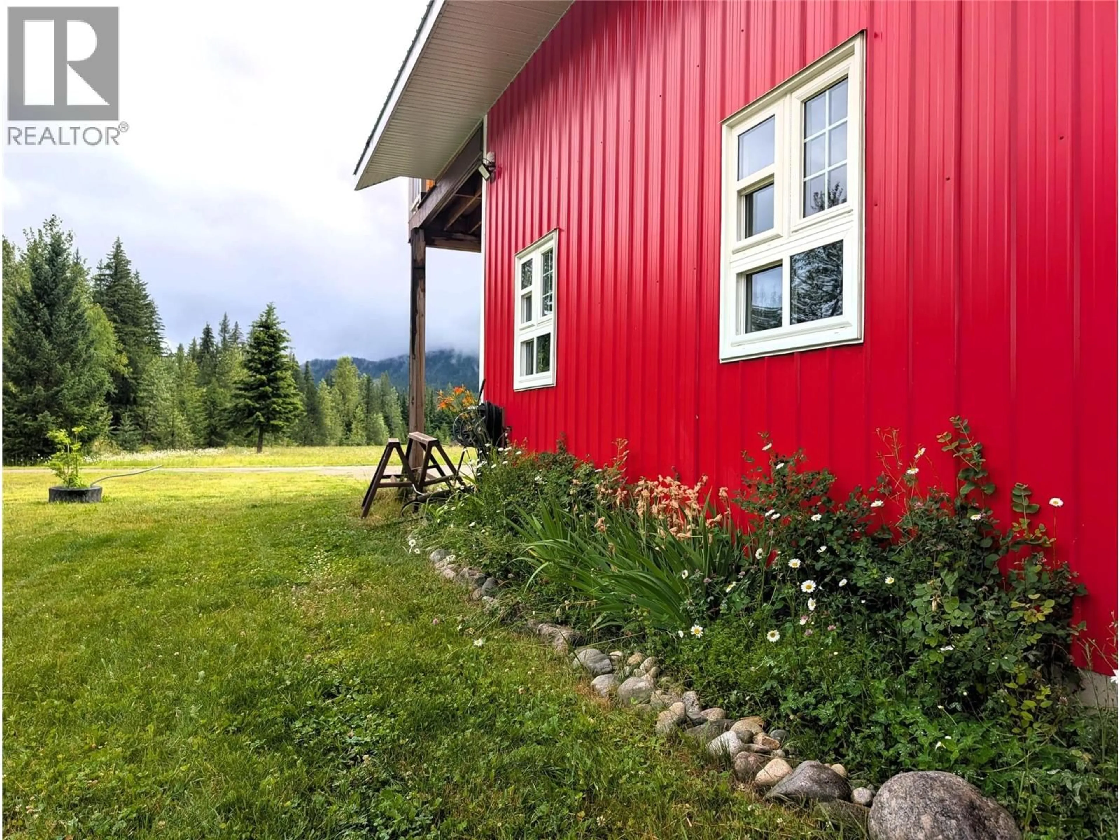 Shed for 10017 6 HIGHWAY, Edgewood British Columbia V0G1J0